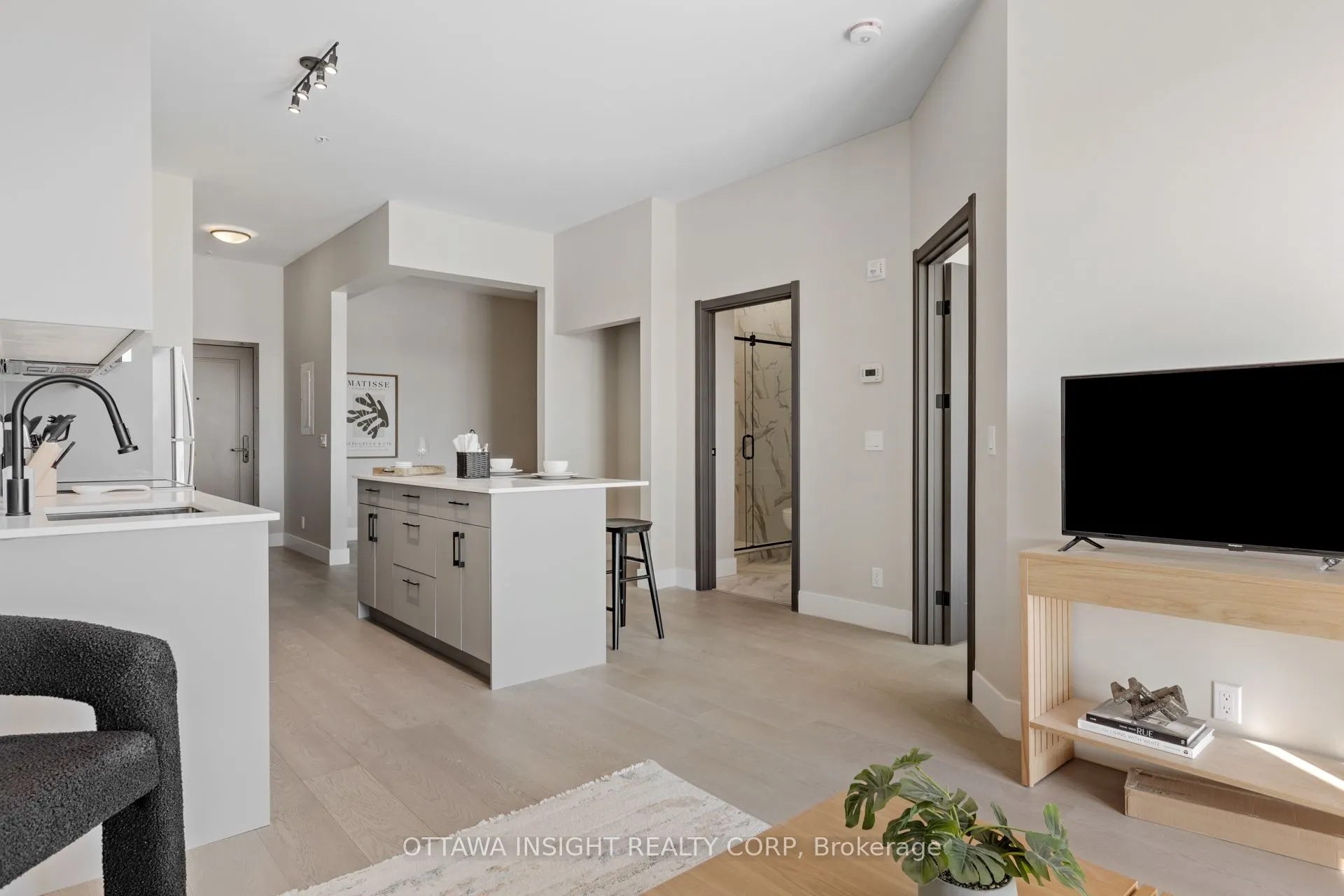 180 Kanata Avenue, #2BBi