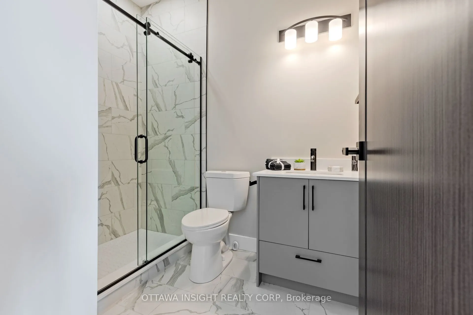 180 Kanata Avenue, #2BBi
