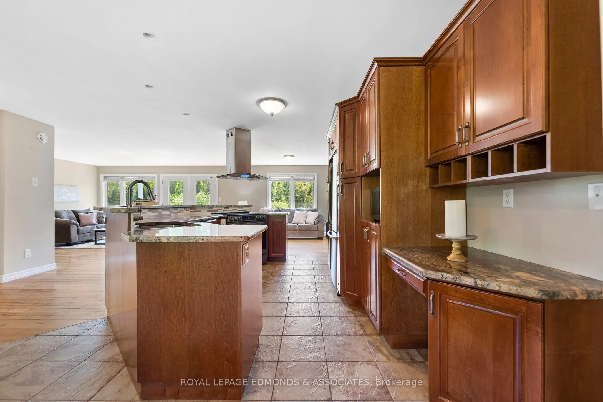 40 Blue Danube Way