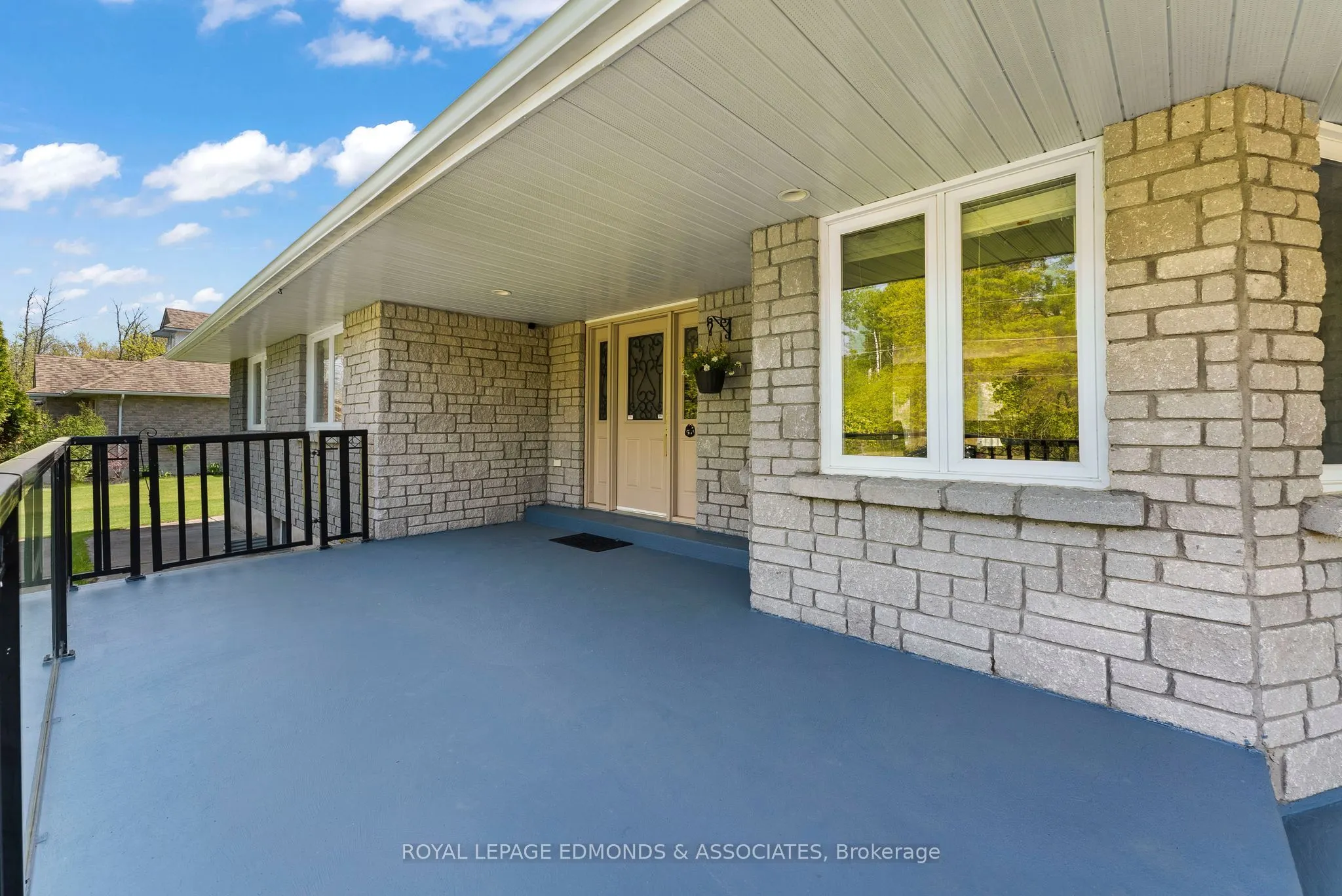 40 Blue Danube Way