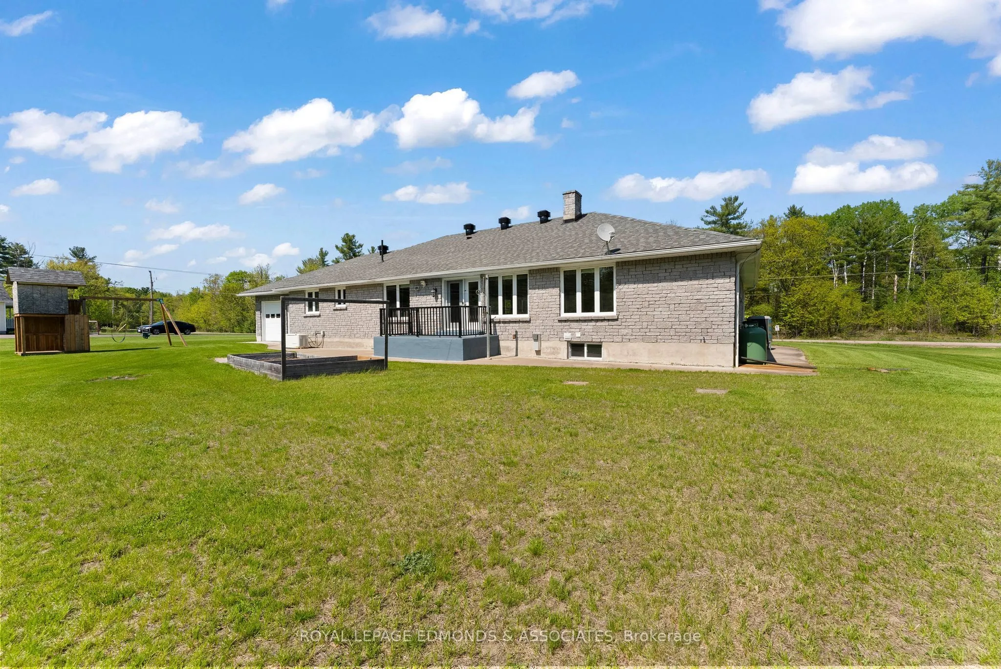 40 Blue Danube Way