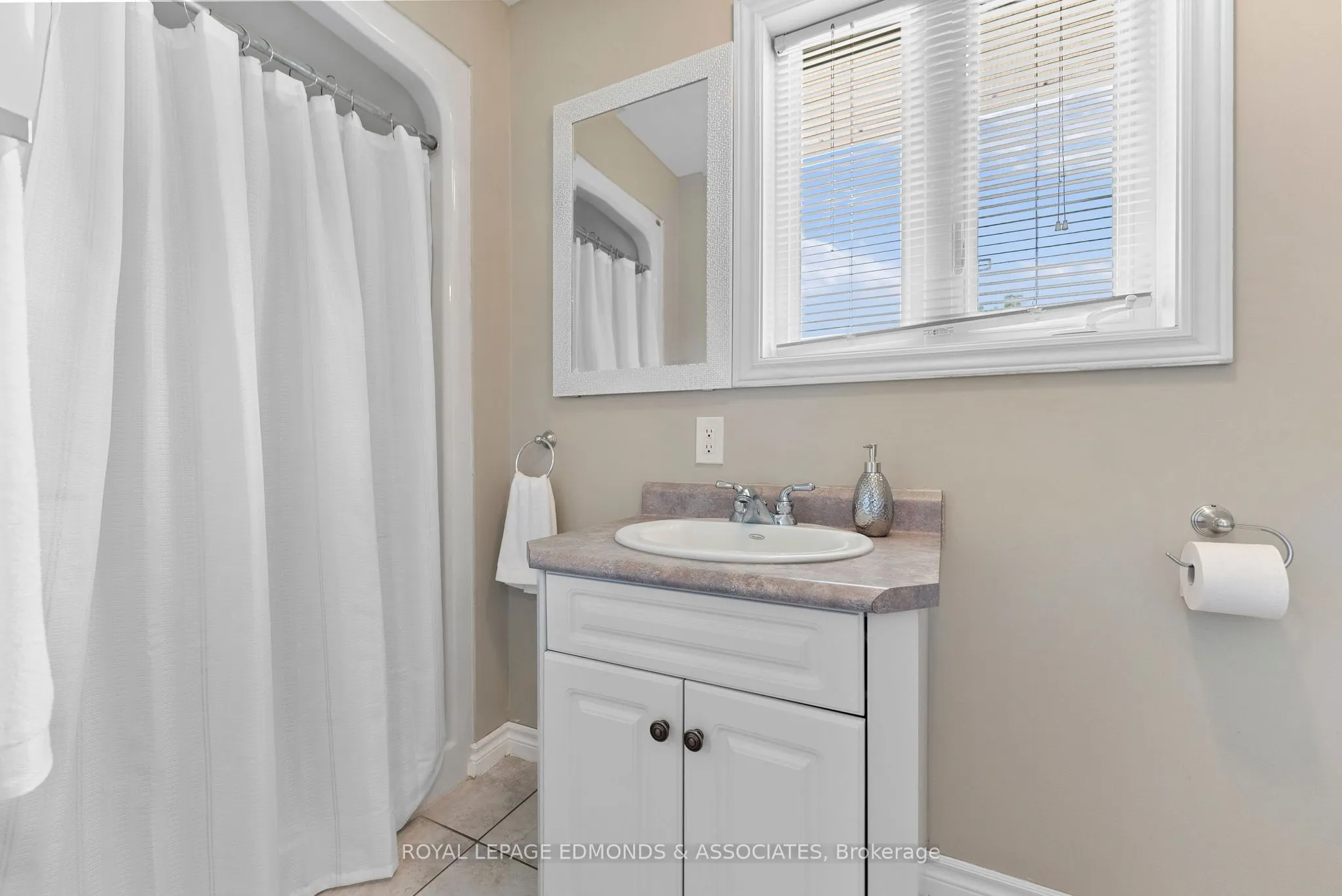 40 Blue Danube Way