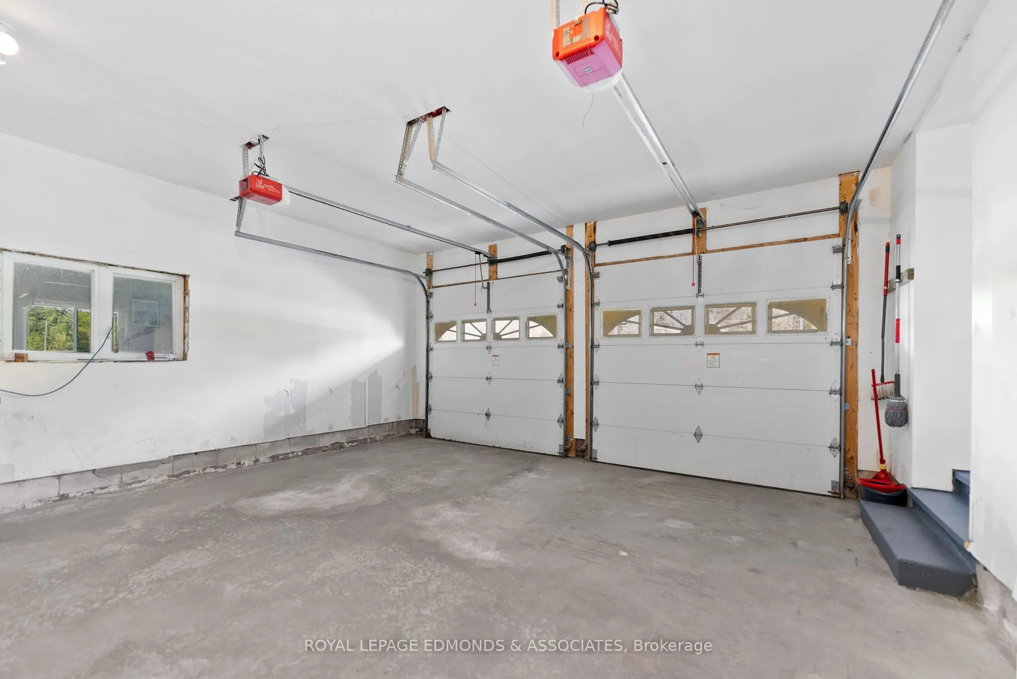 40 Blue Danube Way