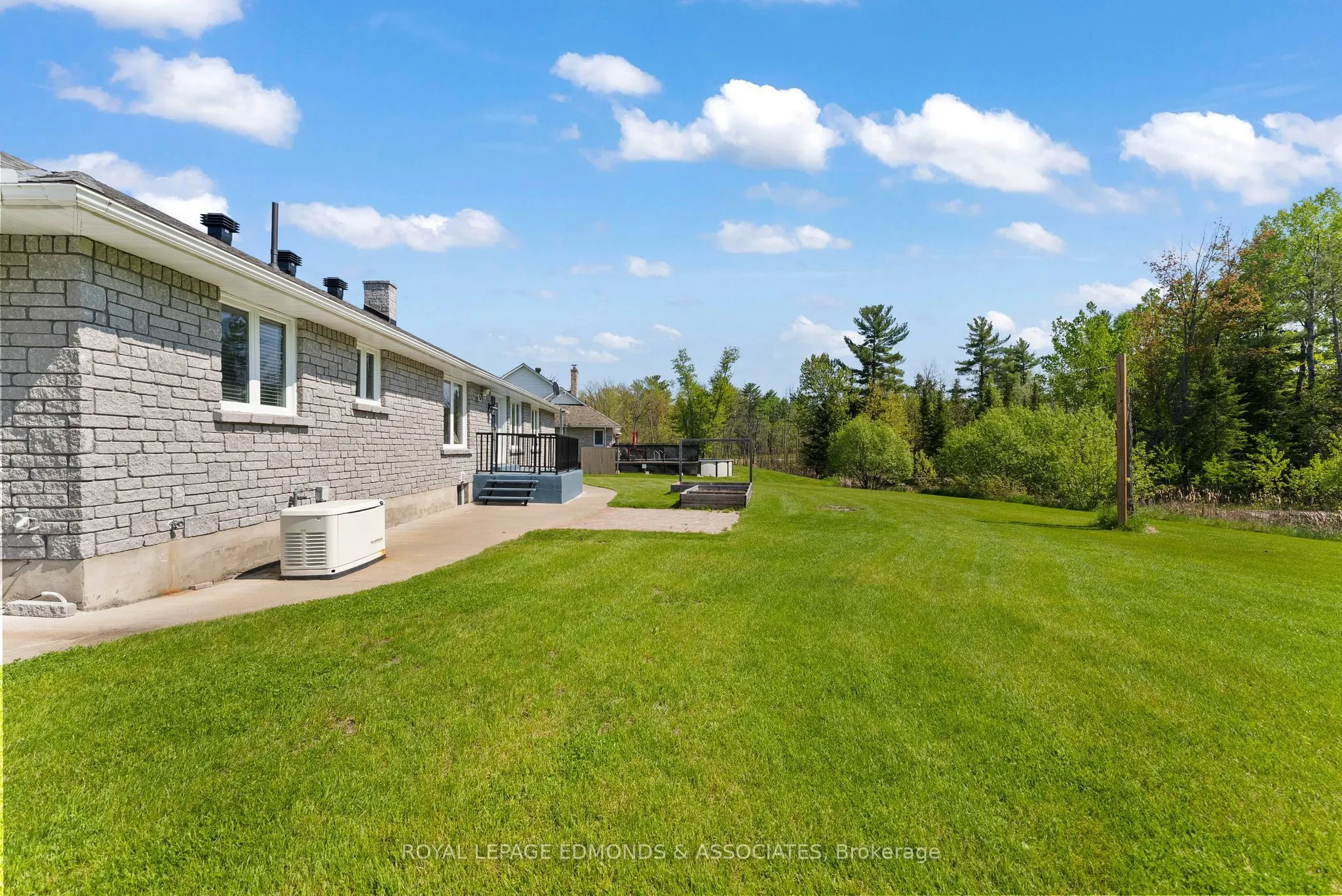 40 Blue Danube Way