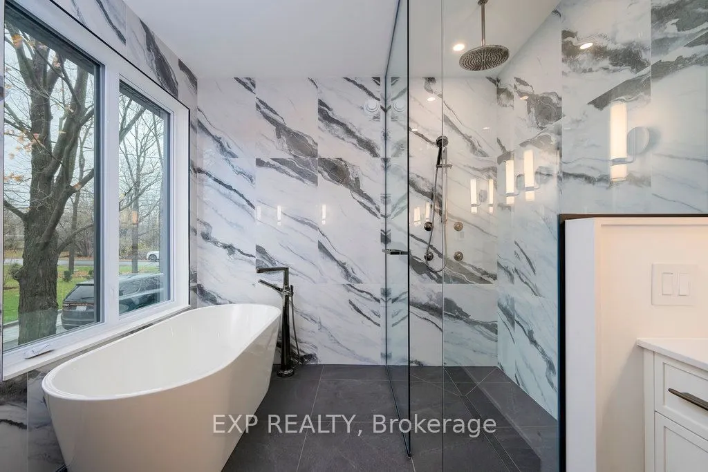 26 Clovelly Road W