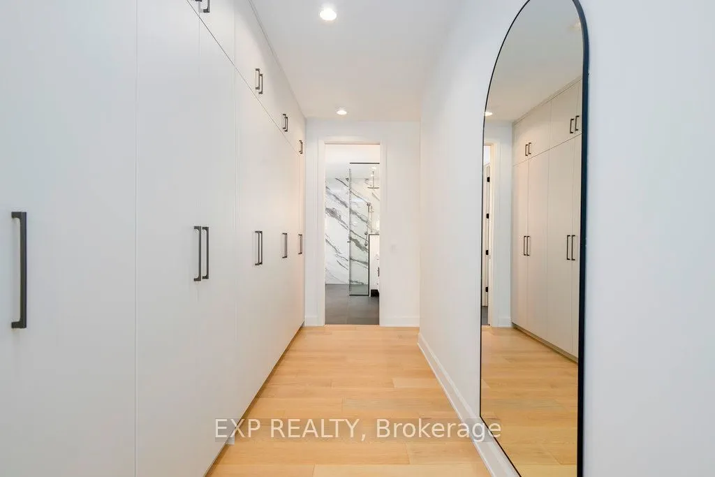 26 Clovelly Road W