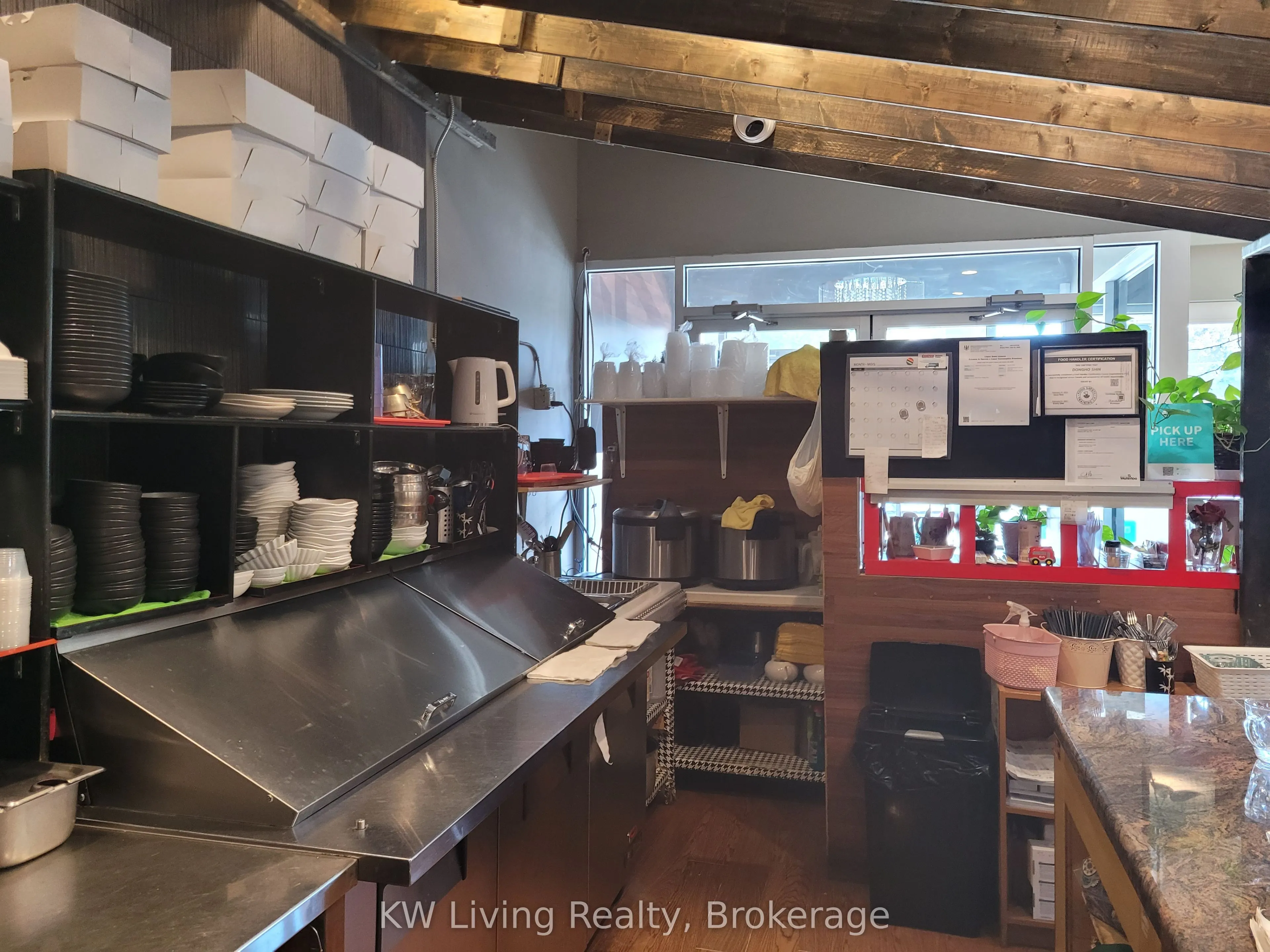 140 University Avenue W, #6B