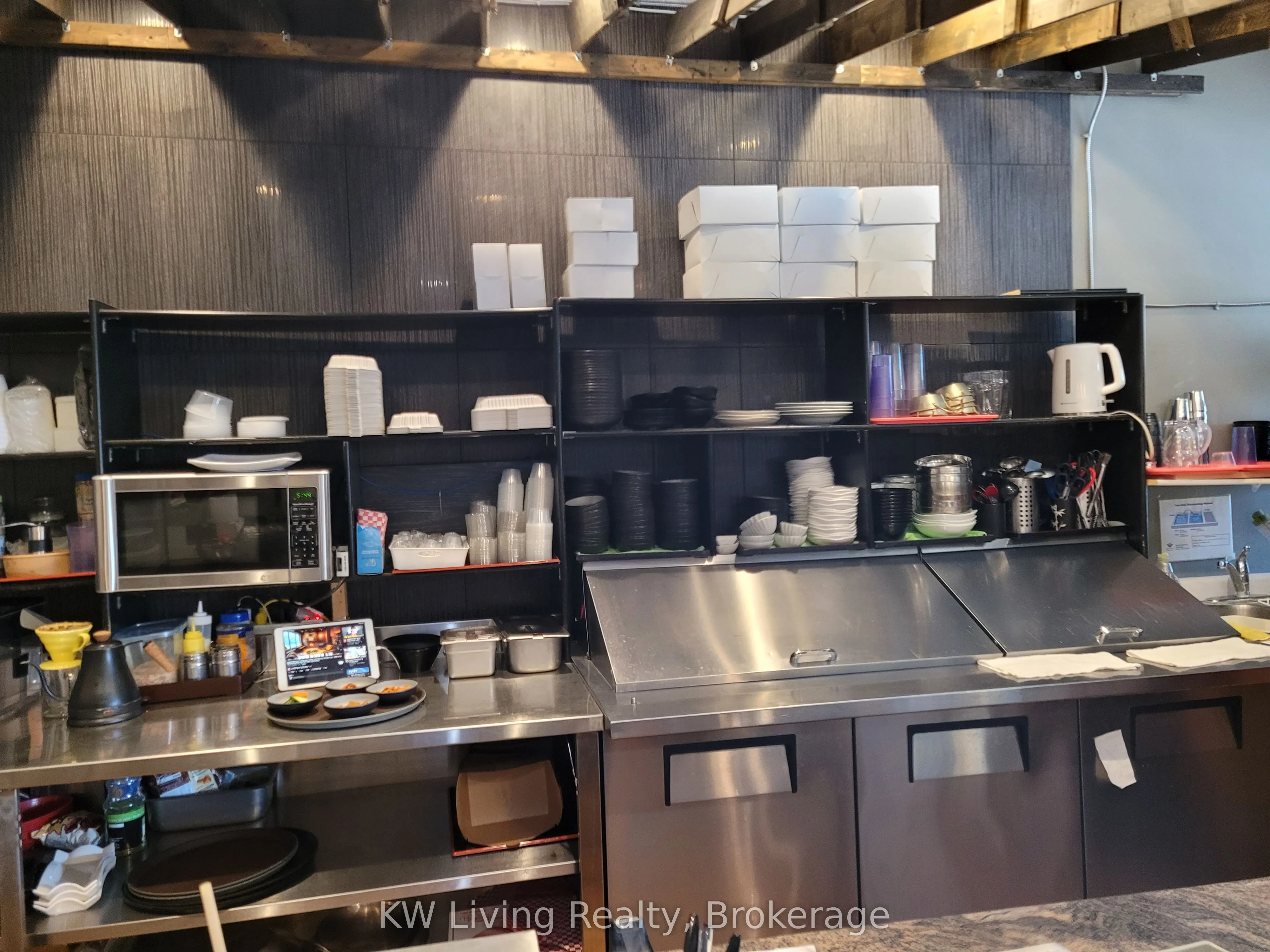 140 University Avenue W, #6B
