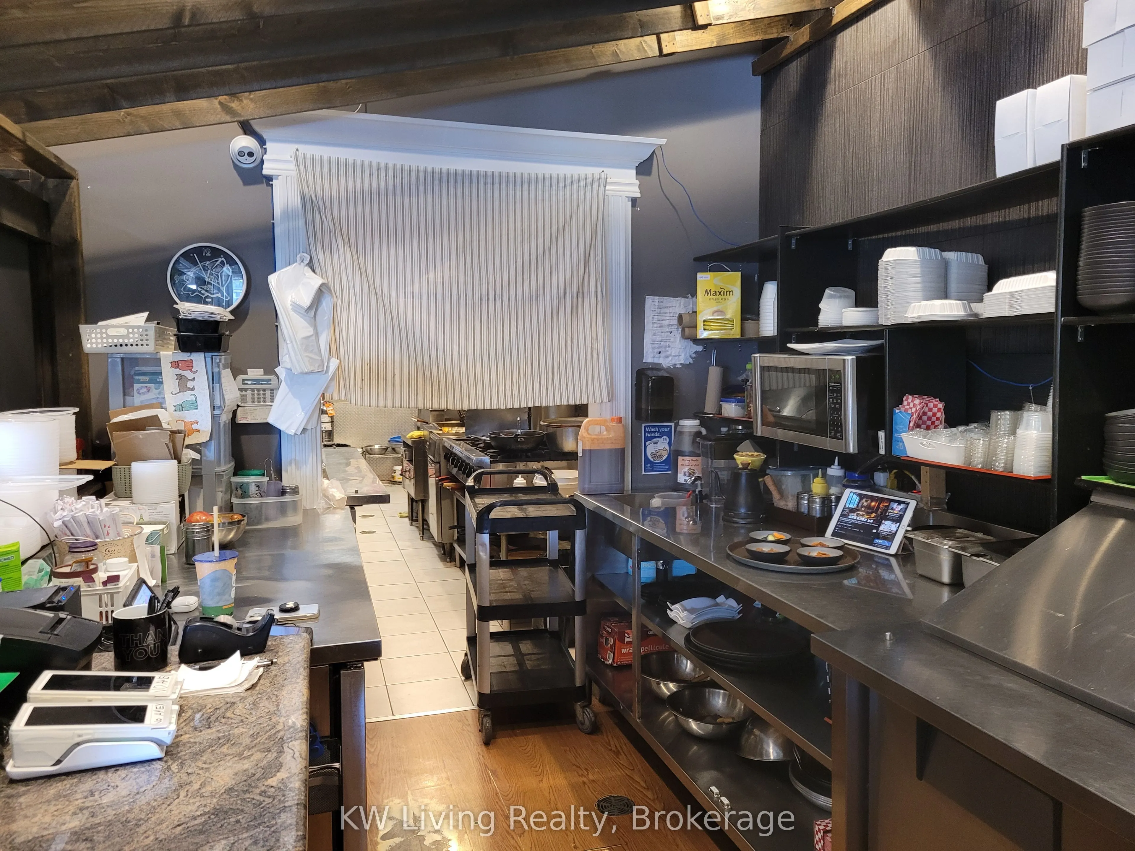 140 University Avenue W, #6B