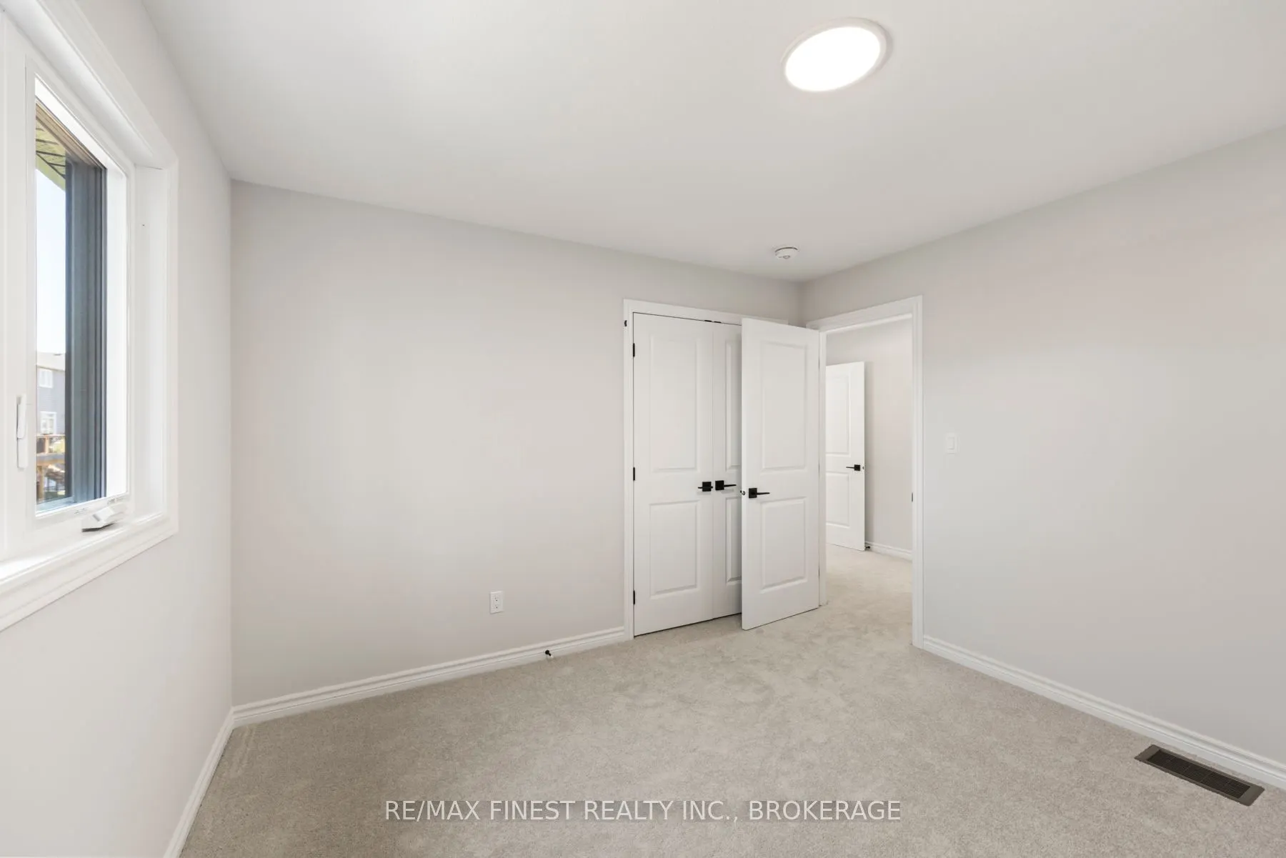 1315 Turnbull Way
