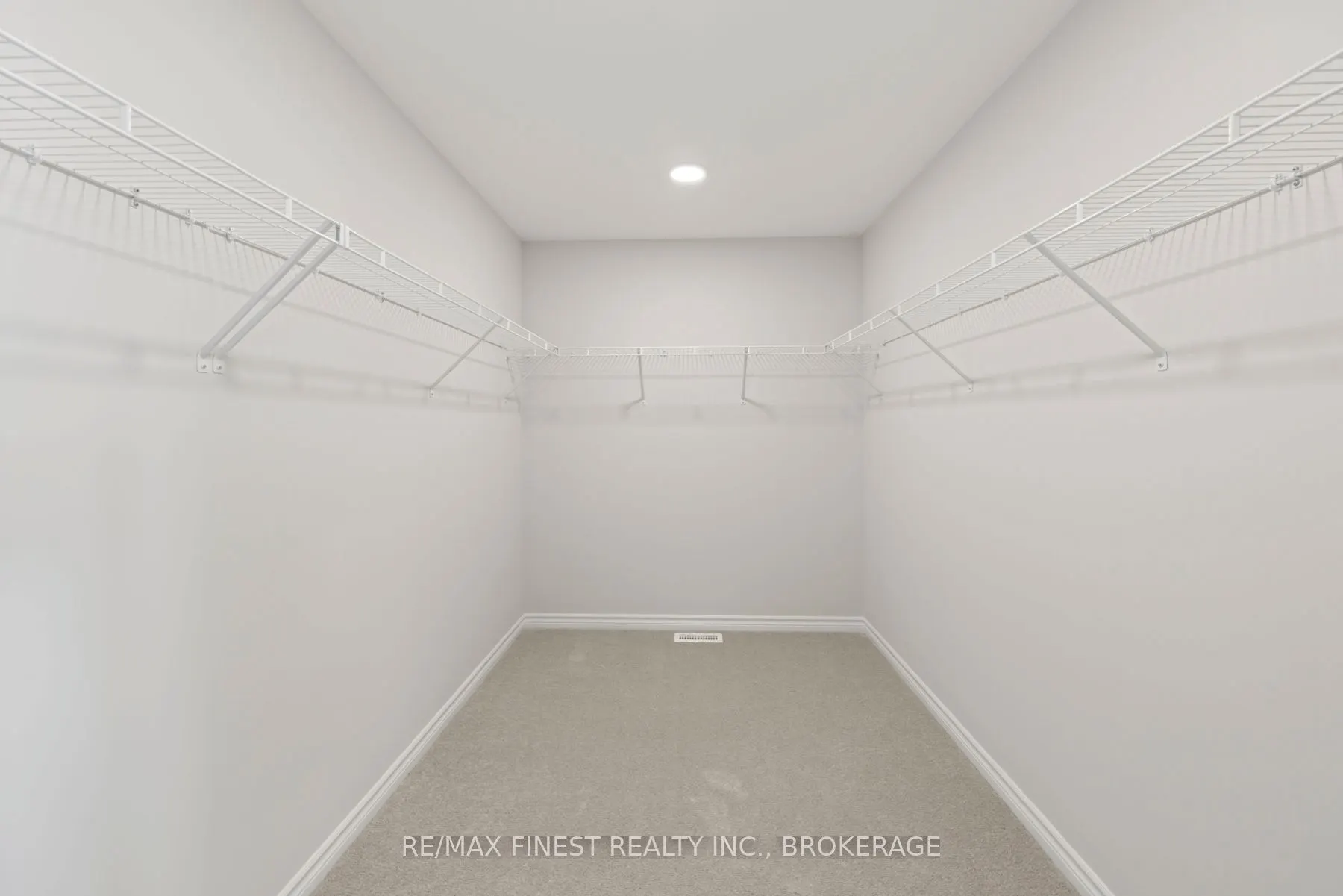 1315 Turnbull Way