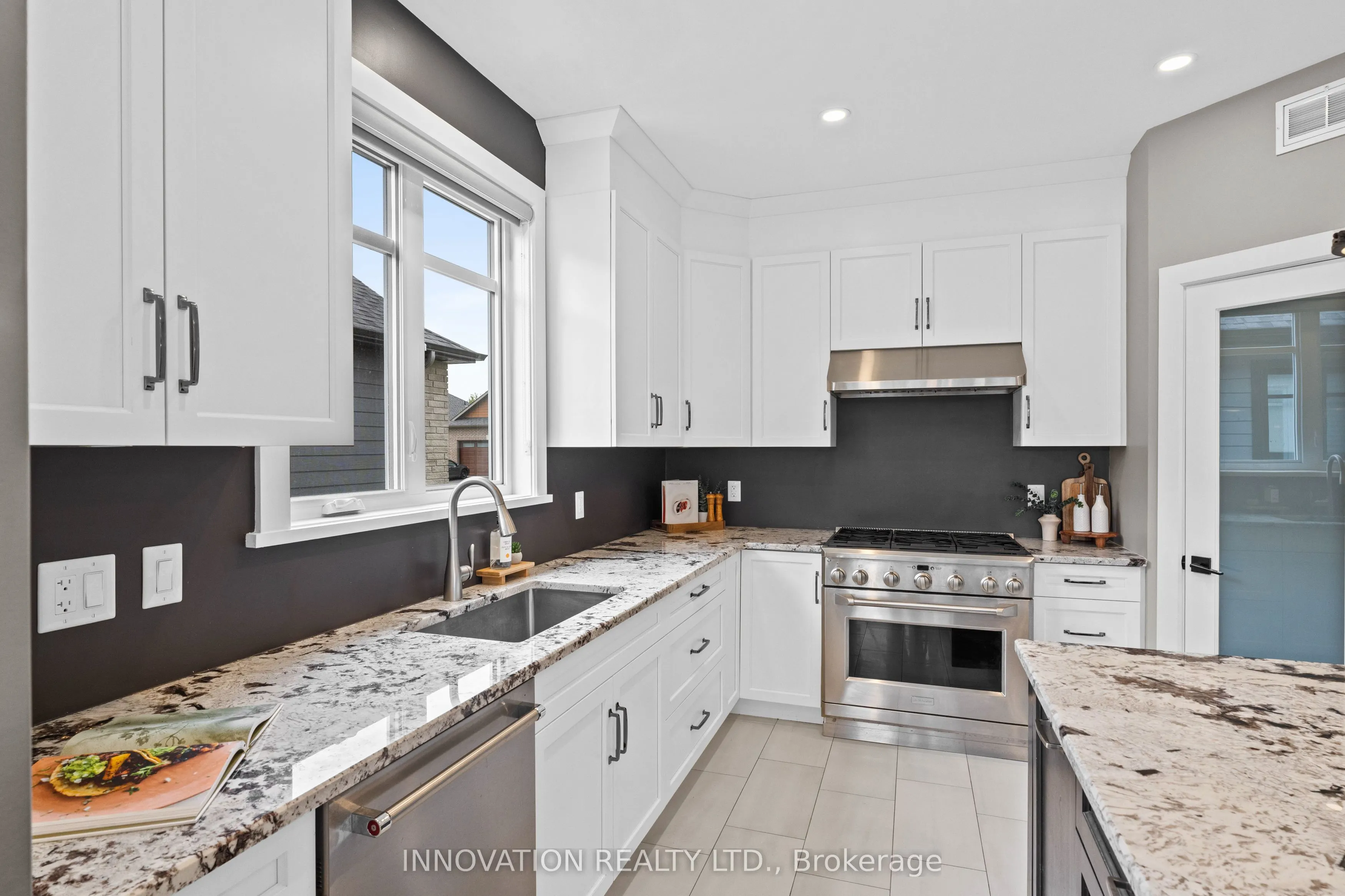 65 Bald Eagle Crescent