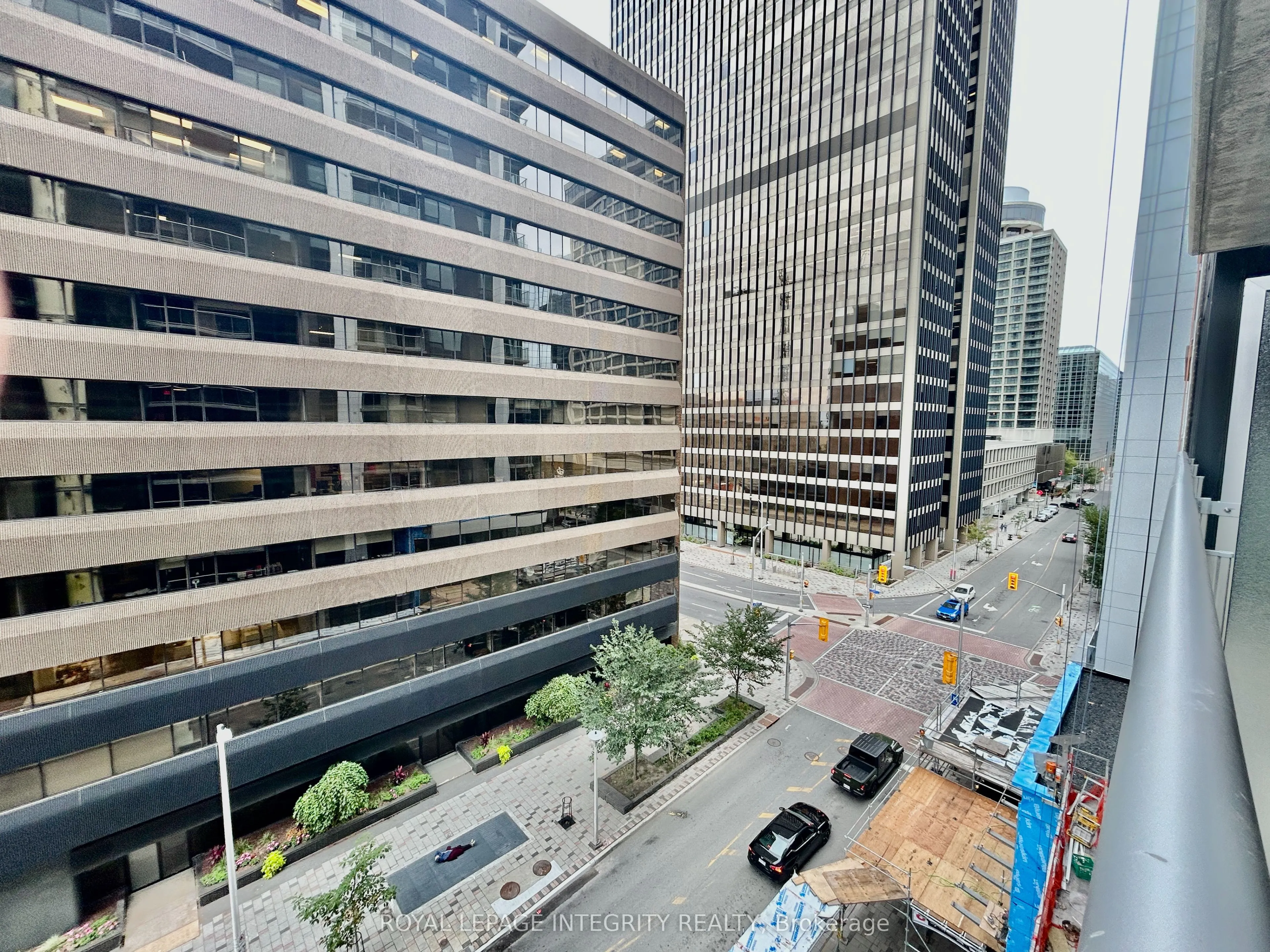 340 Queen Street, #602