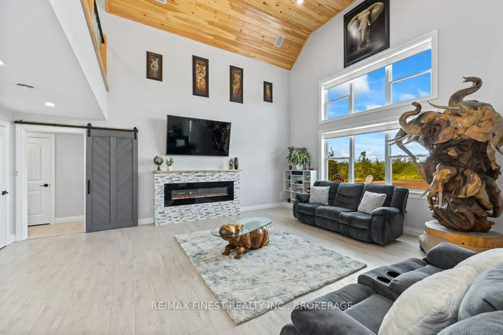 952 County Road 6