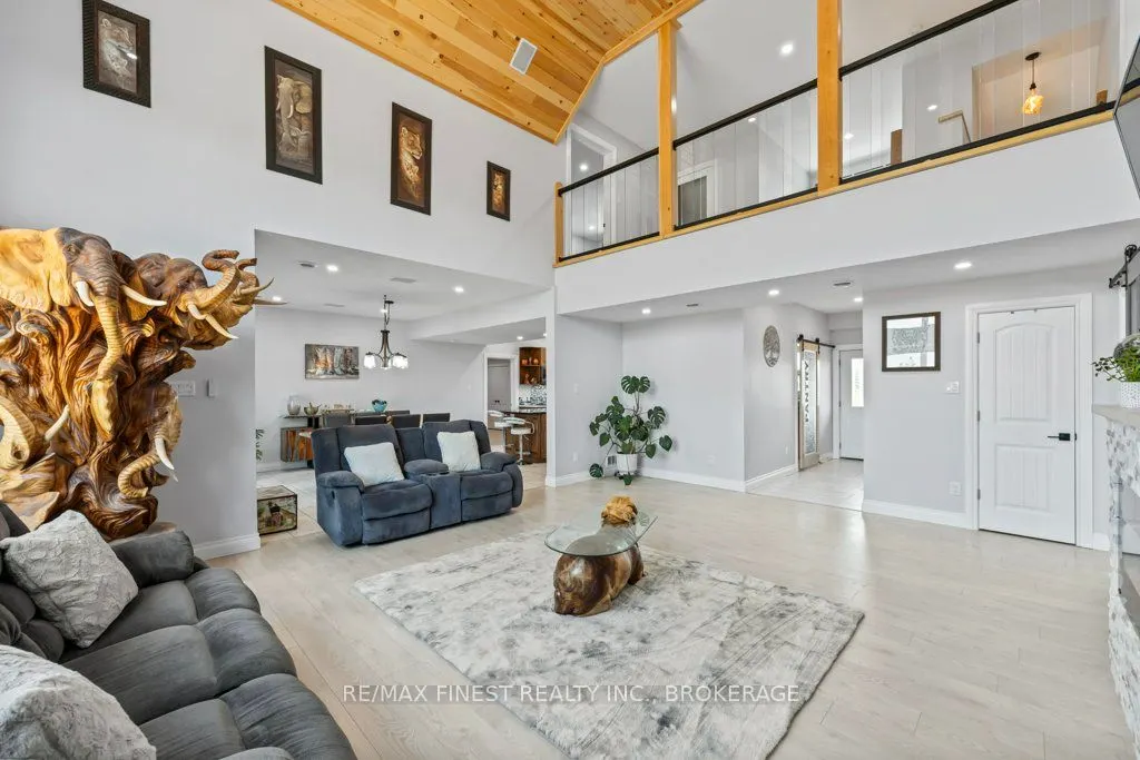 952 County Road 6