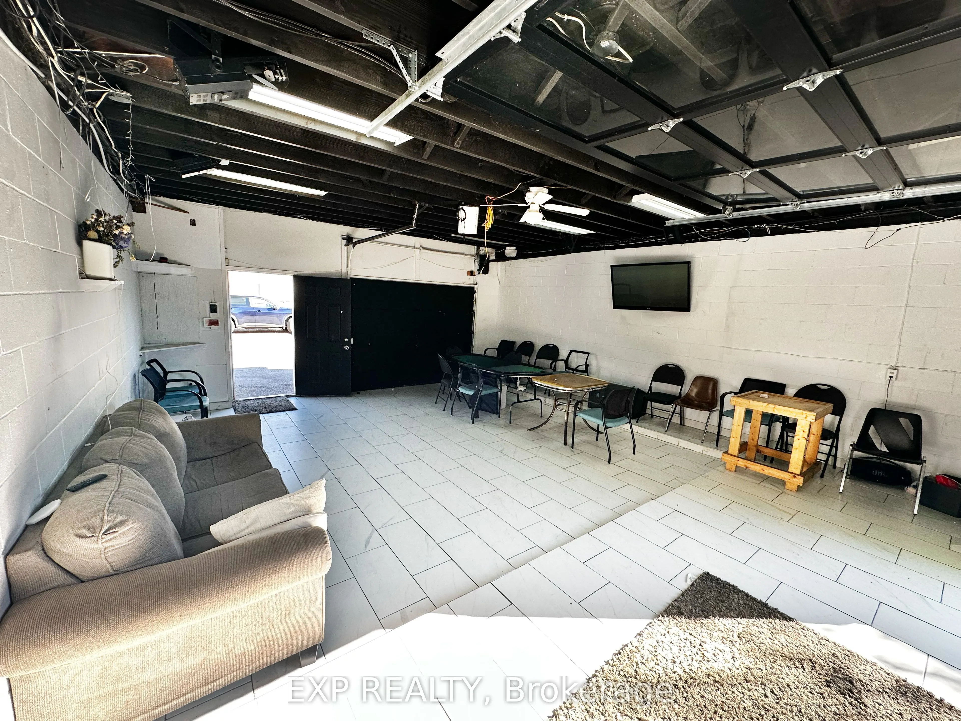 313 Horton Street S, #REAR