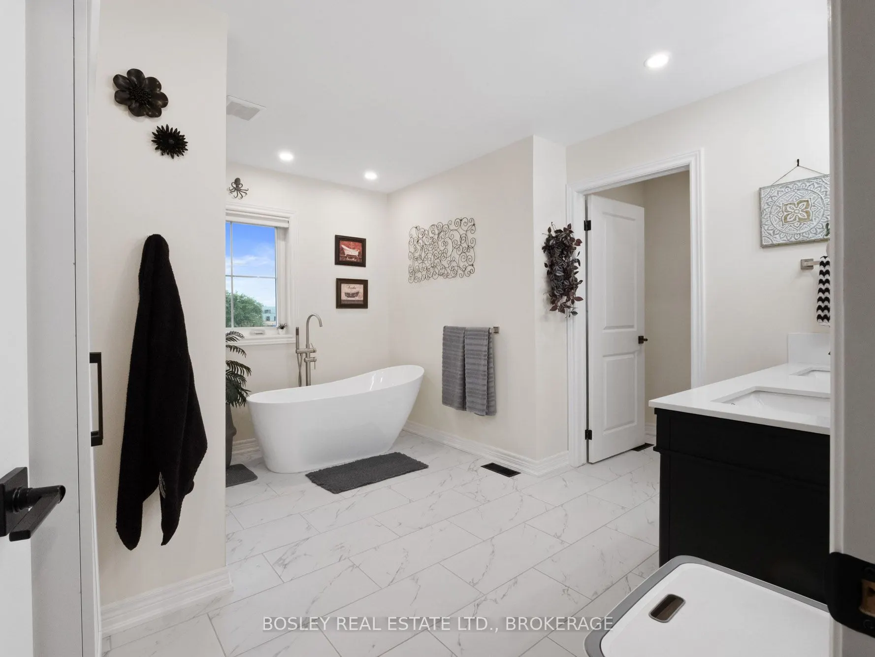 25 Haight Street