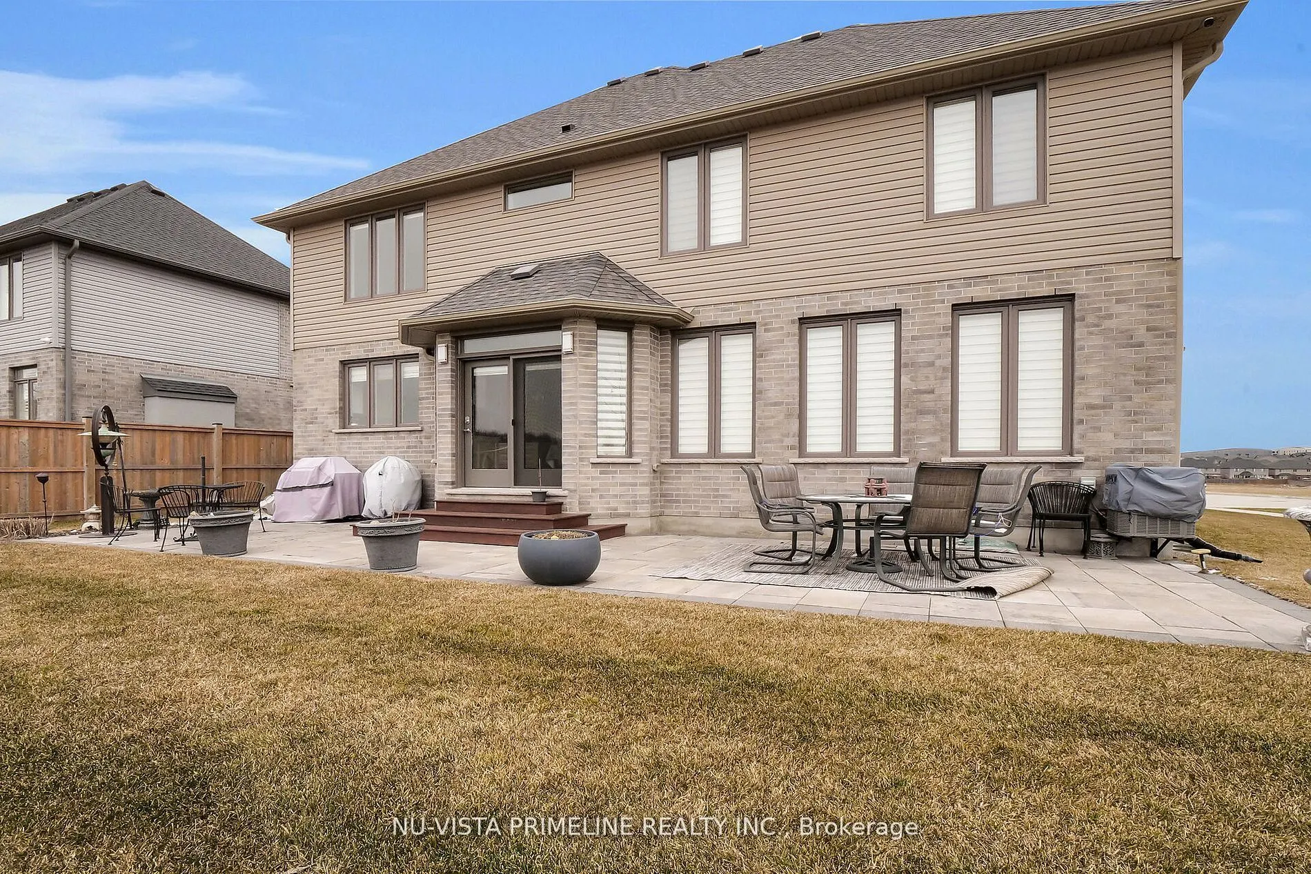 2217 Dauncey Crescent