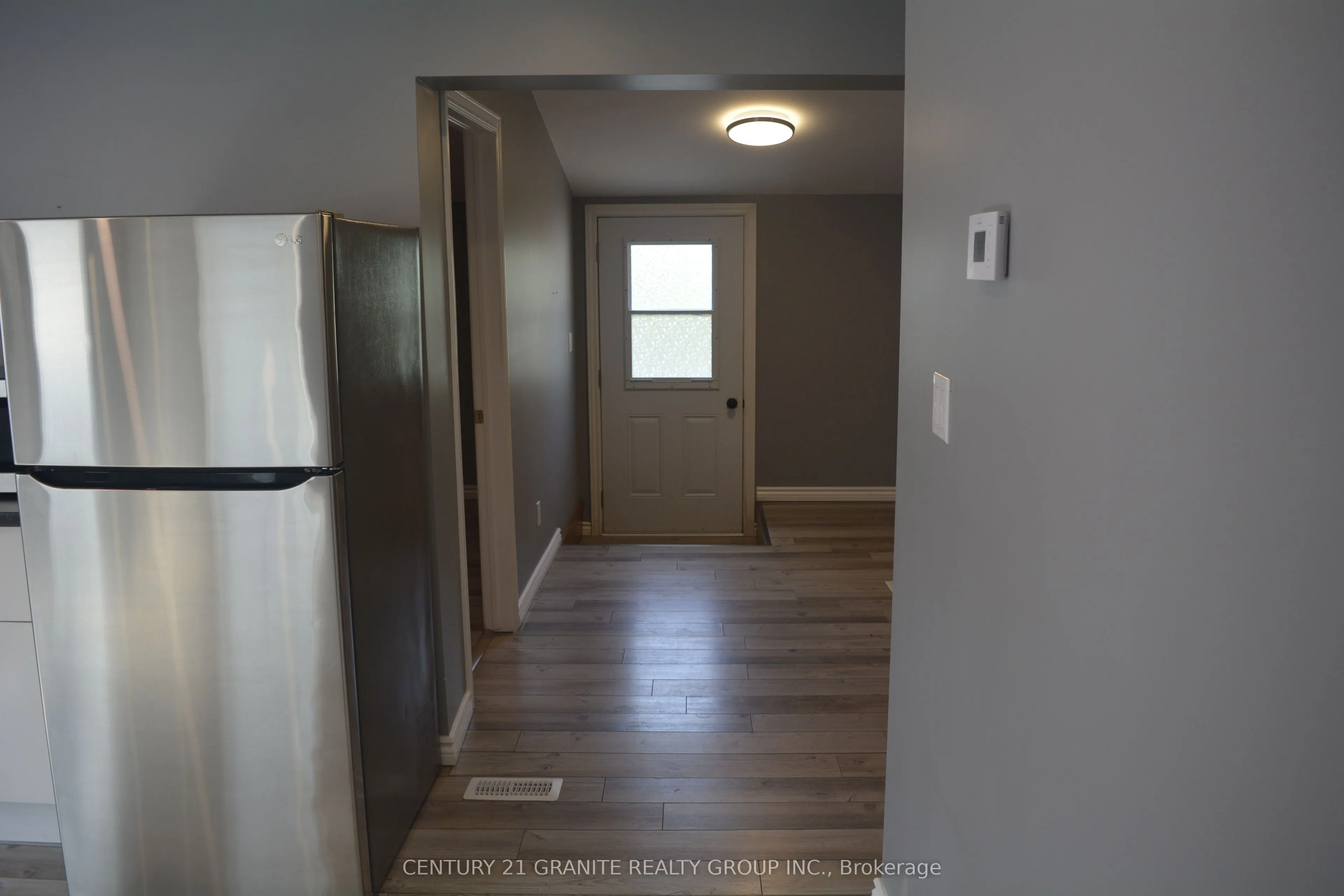 178 Hastings Street N