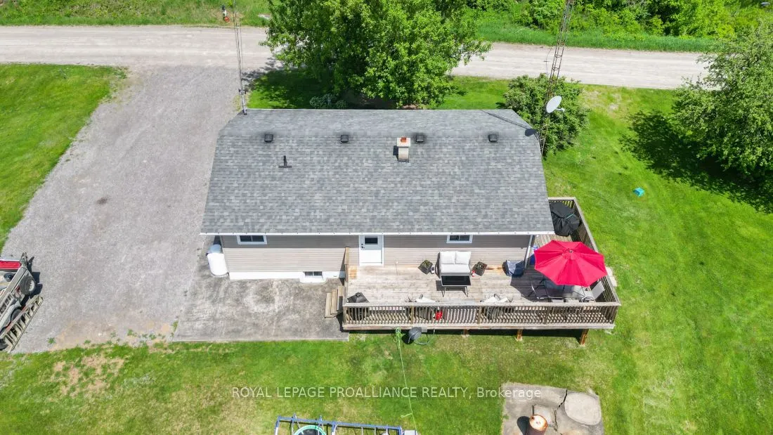 429 Elzevir Road