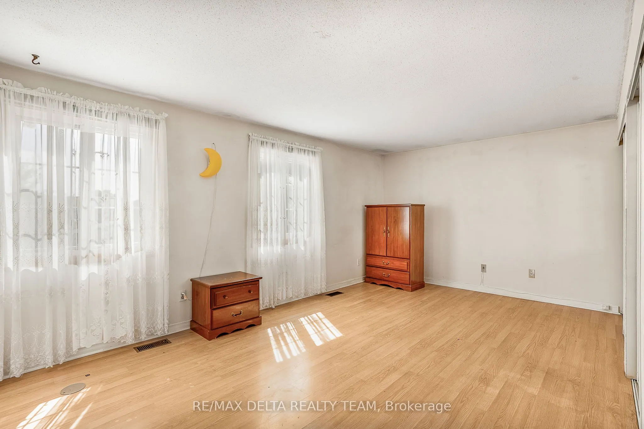 6321 FORTUNE Drive