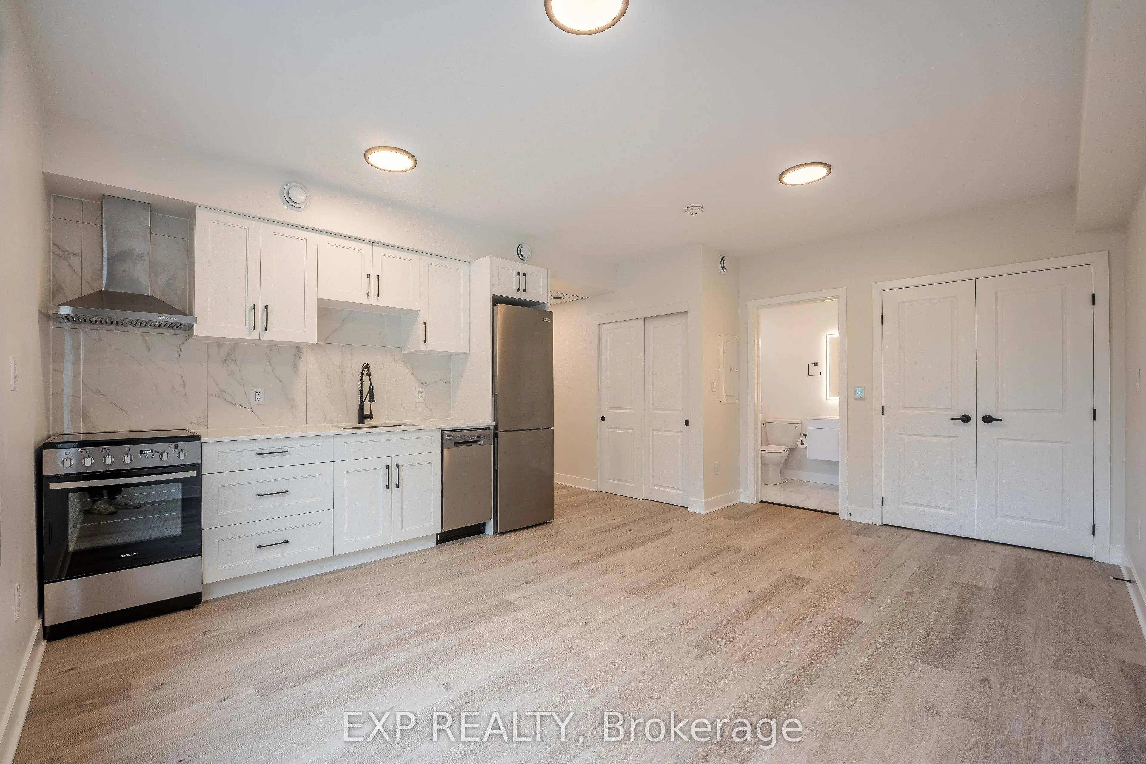 362 Lacasse Avenue, #101