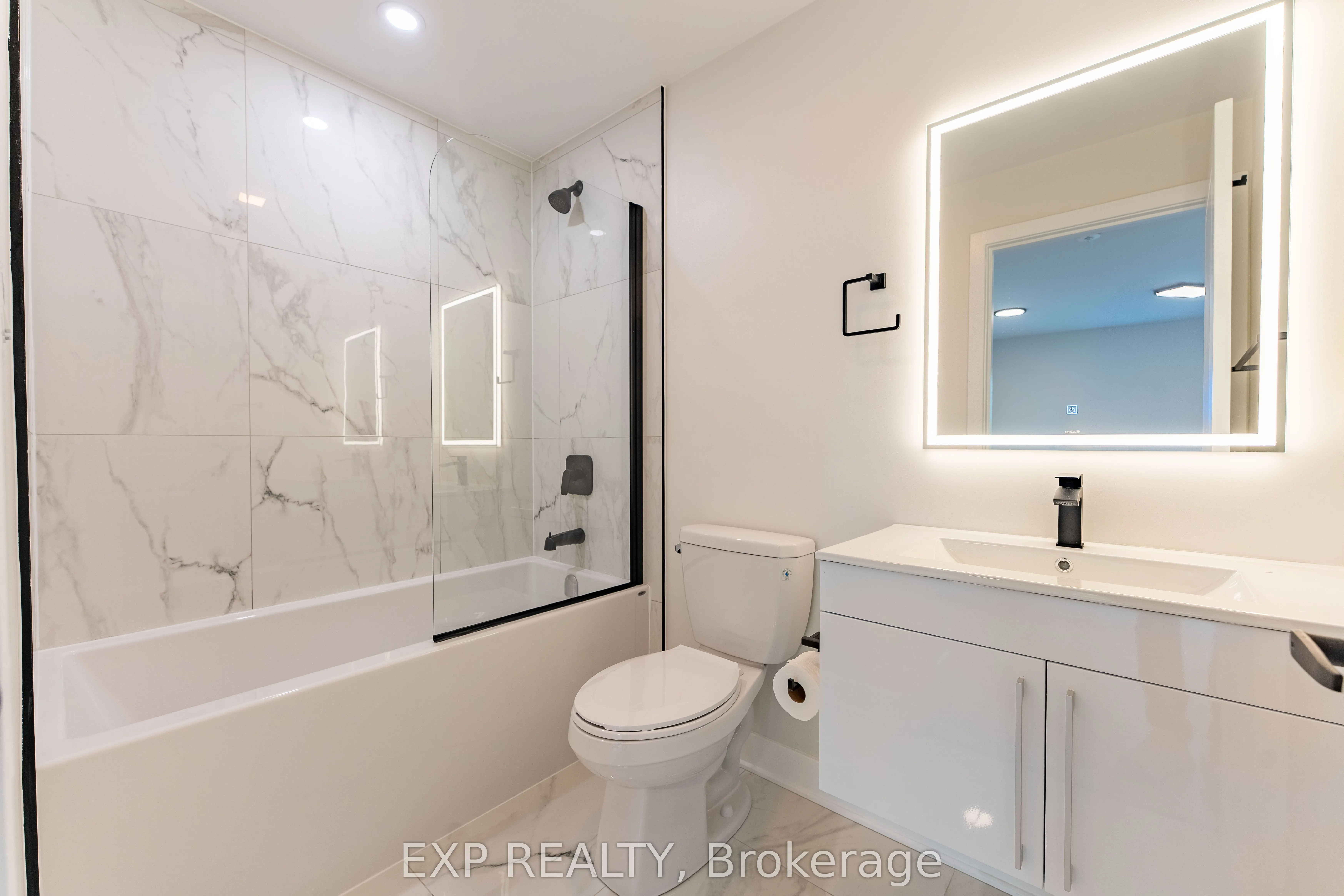 362 Lacasse Avenue, #101