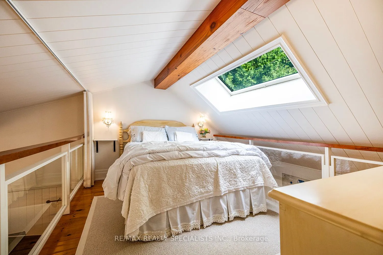 127 Driftwood Village Road