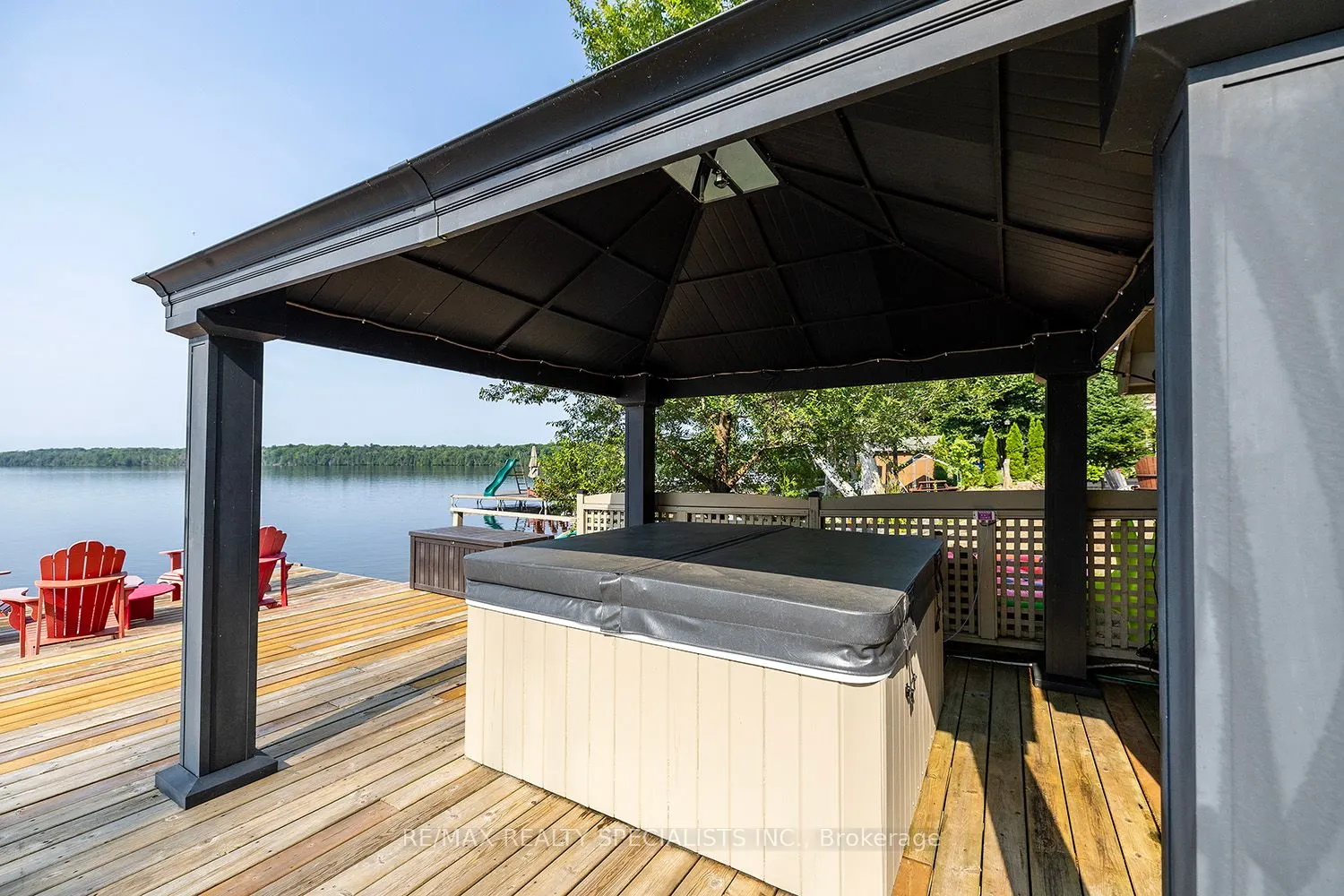 127 Driftwood Village Road