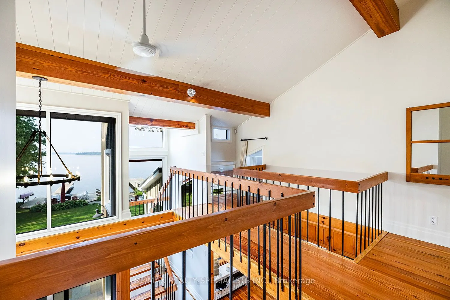 127 Driftwood Village Road