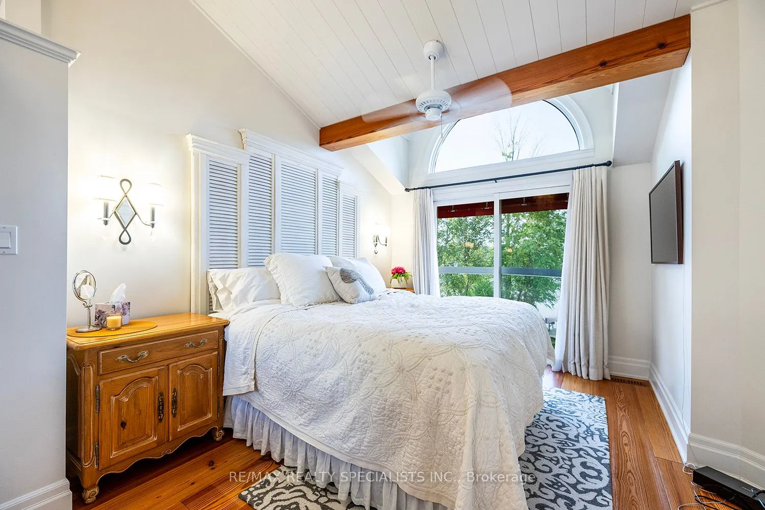 127 Driftwood Village Road