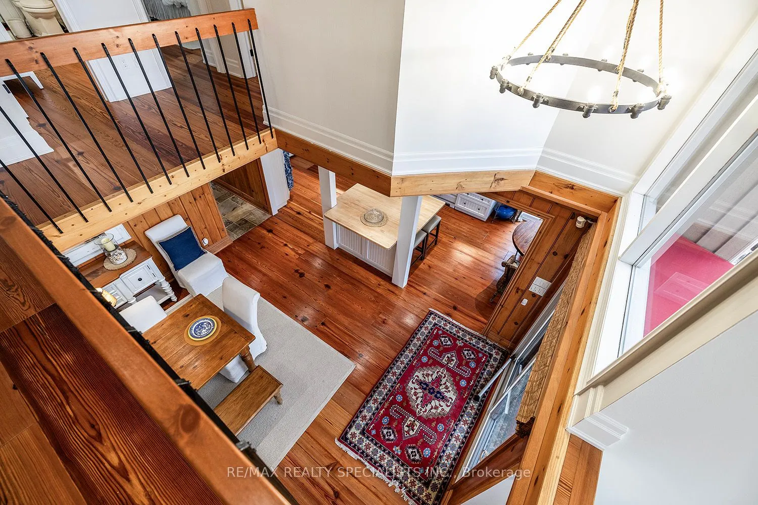 127 Driftwood Village Road