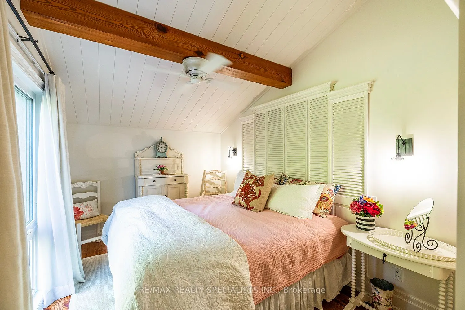 127 Driftwood Village Road