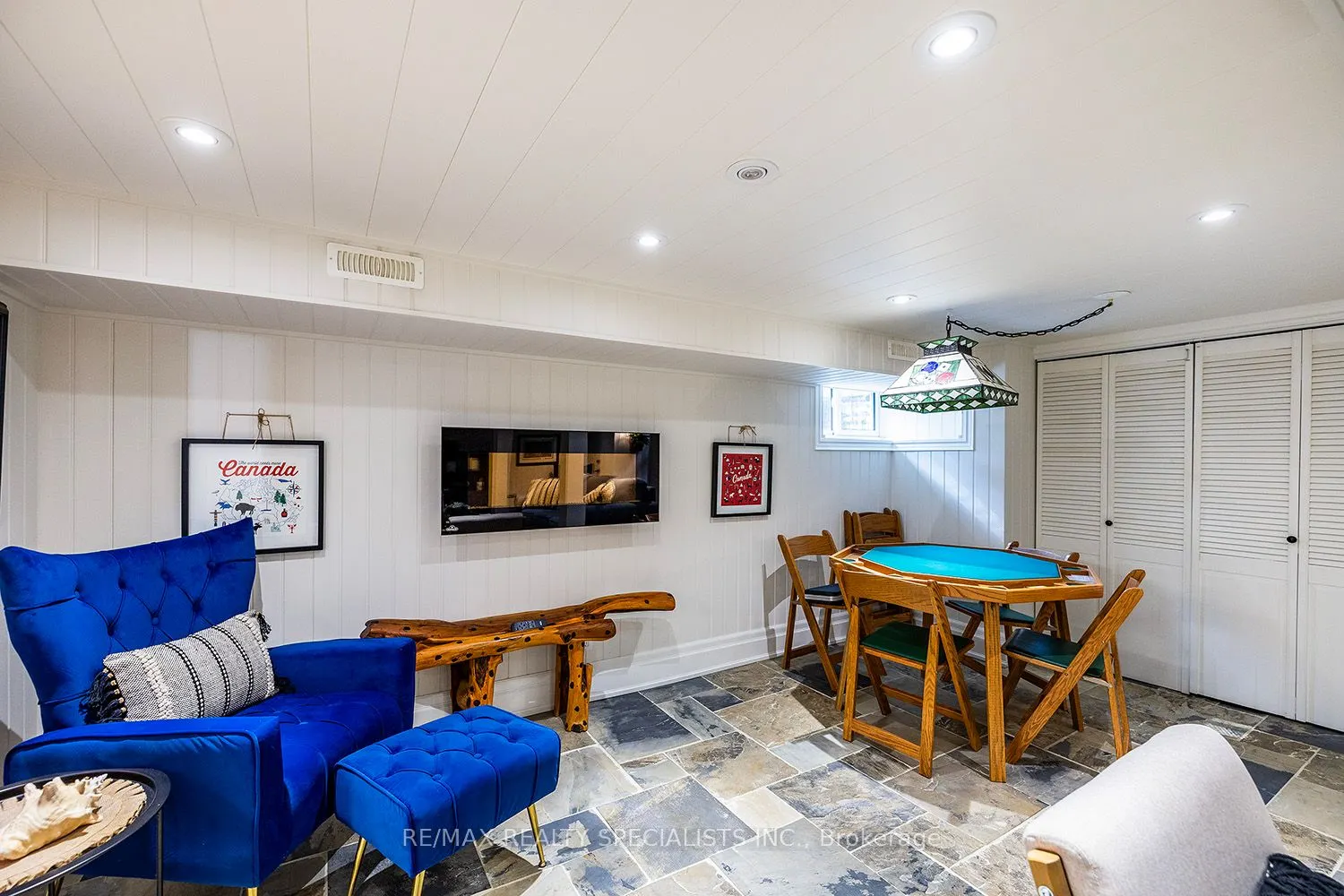 127 Driftwood Village Road