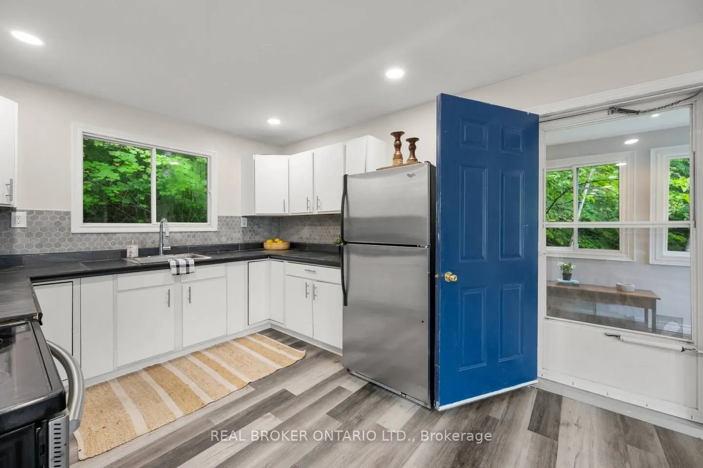 1027 Spensor's Trail