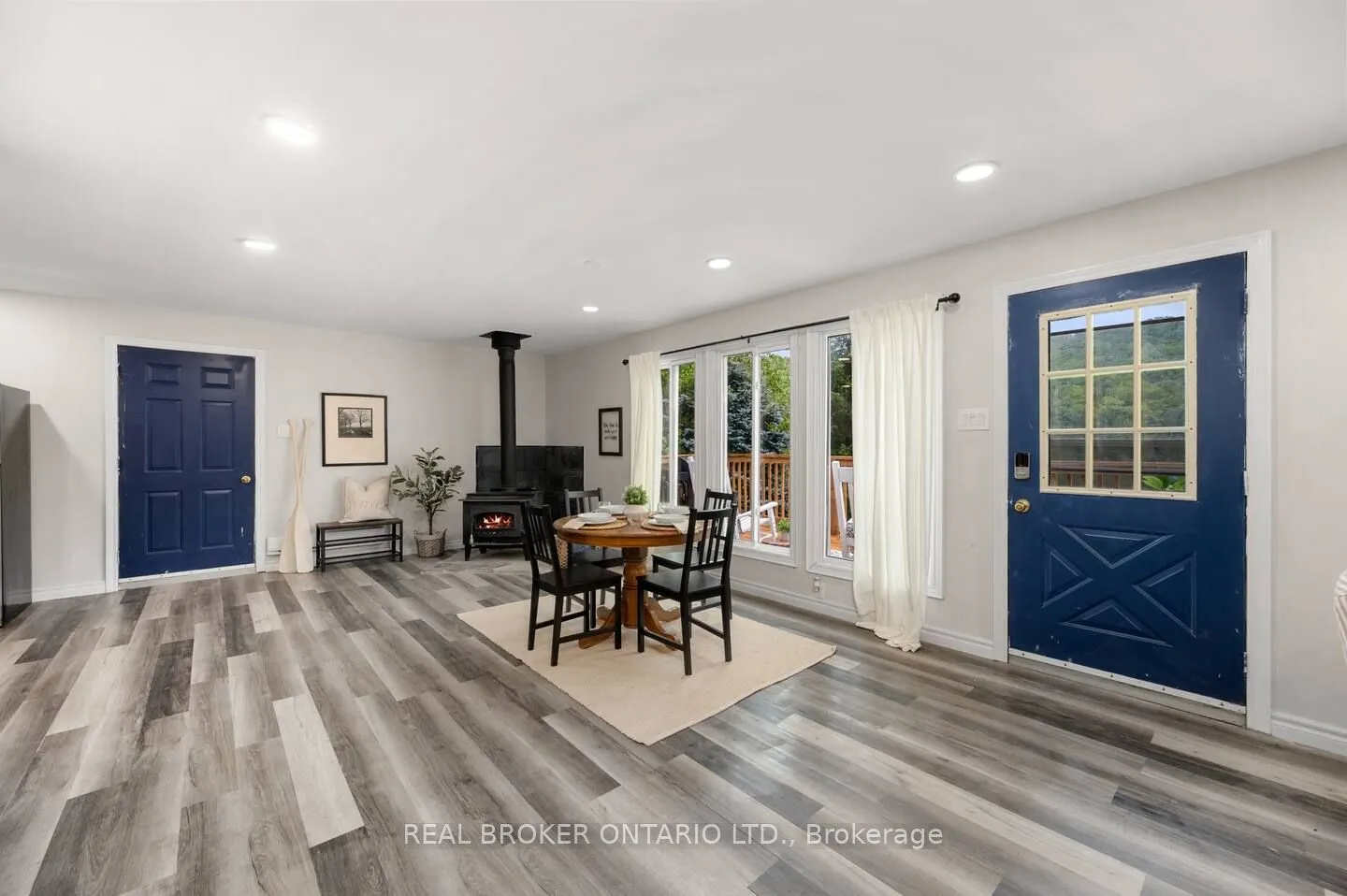 1027 Spensor's Trail