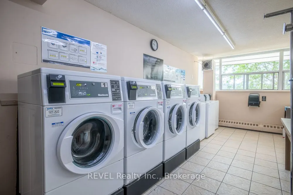 215 Glenridge Avenue, #1104