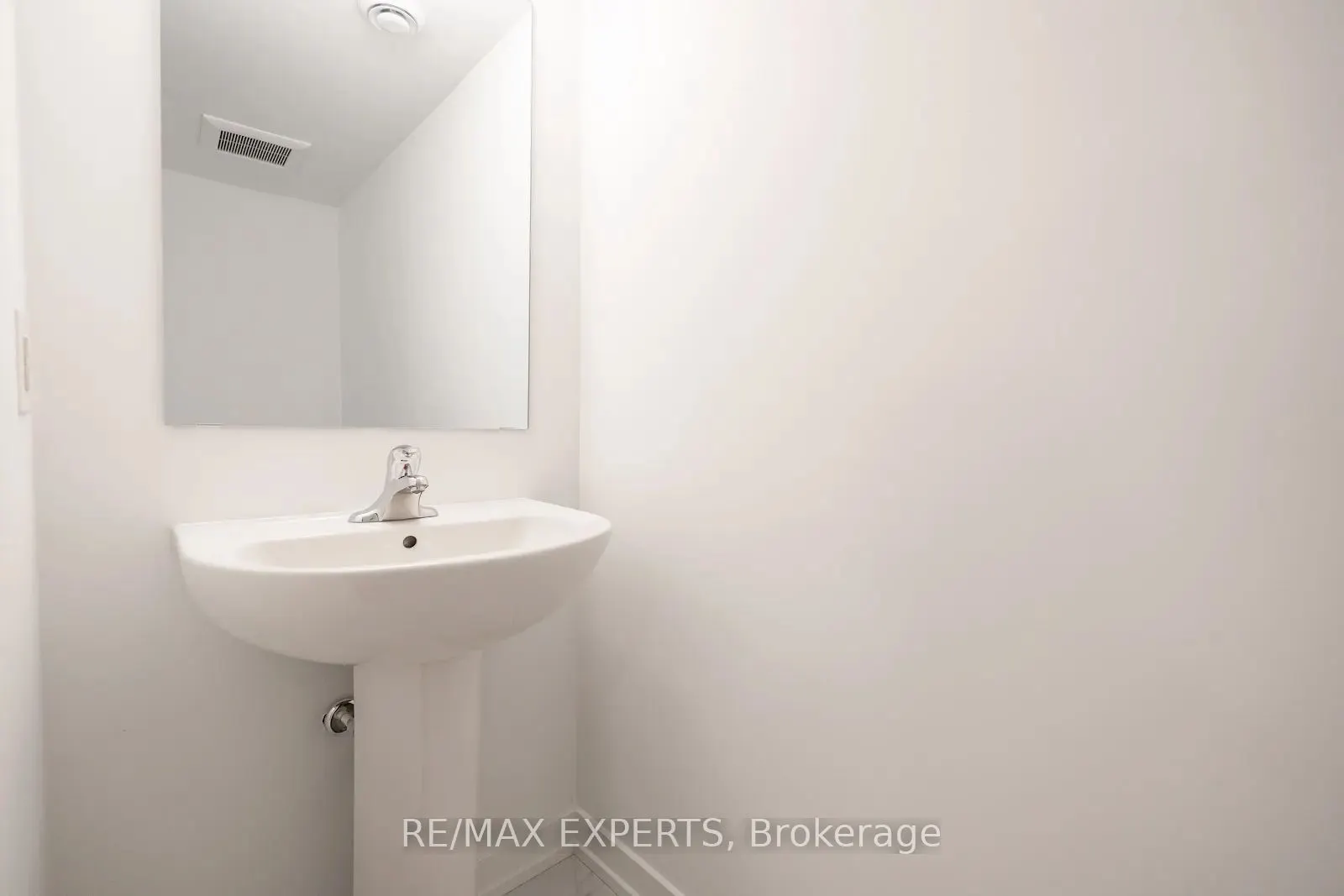 4263 Fourth Avenue, #435