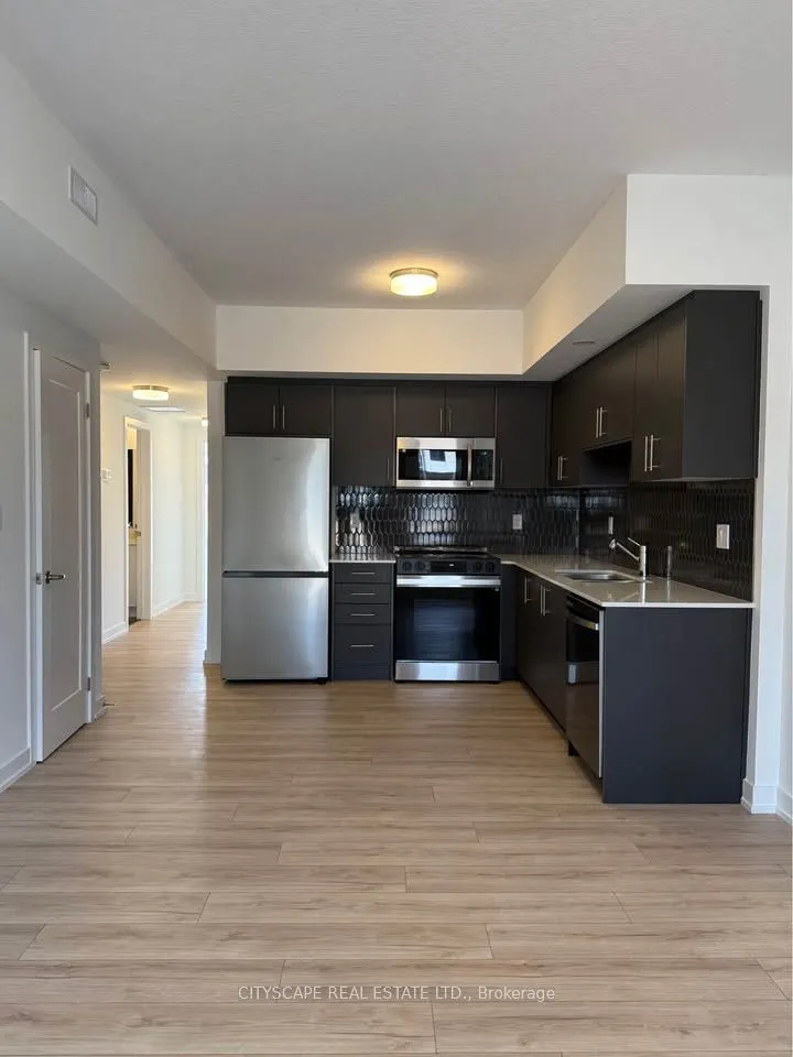 940 St David Street N, #66