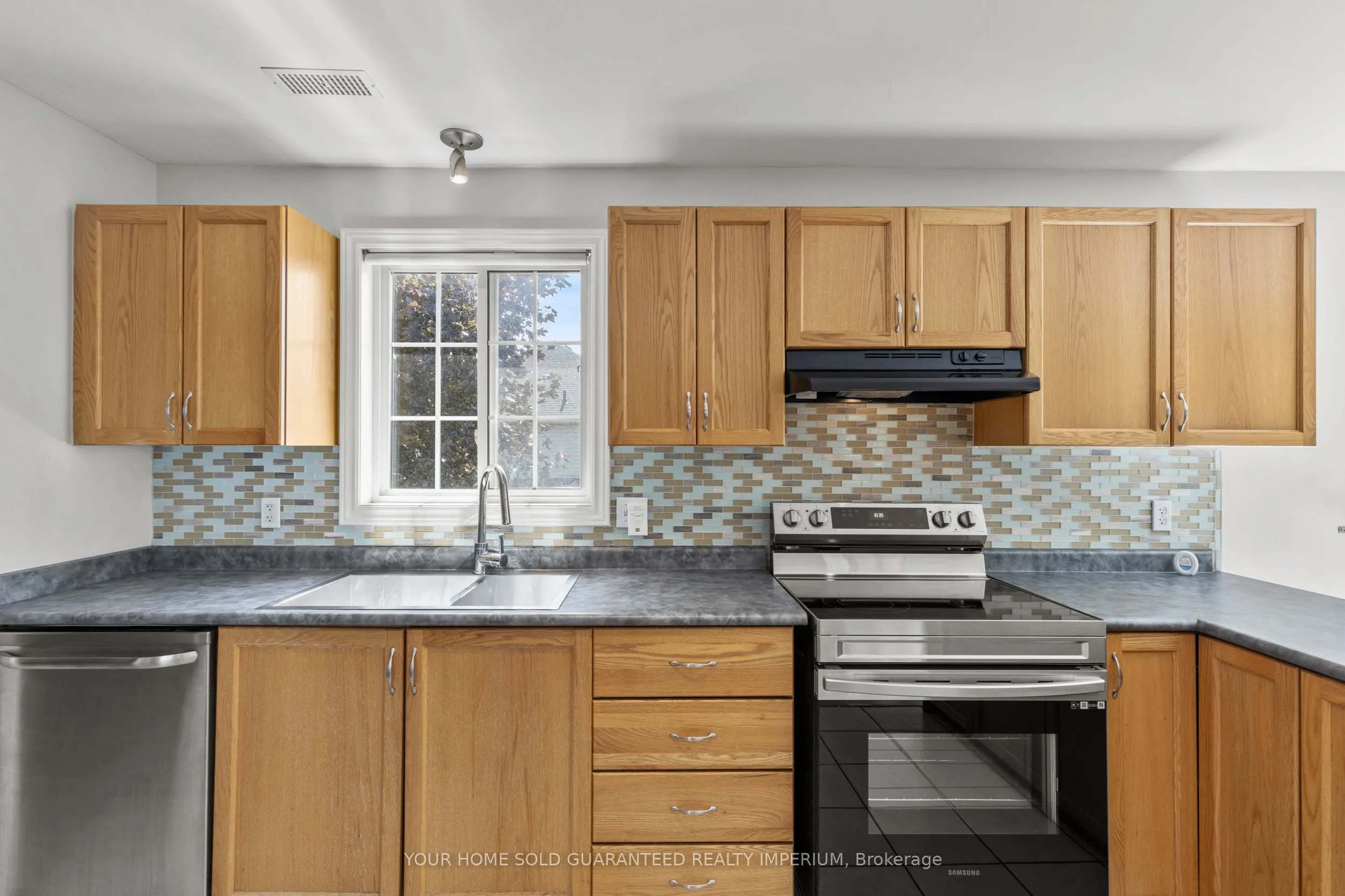 996 Rymal Road E, #14