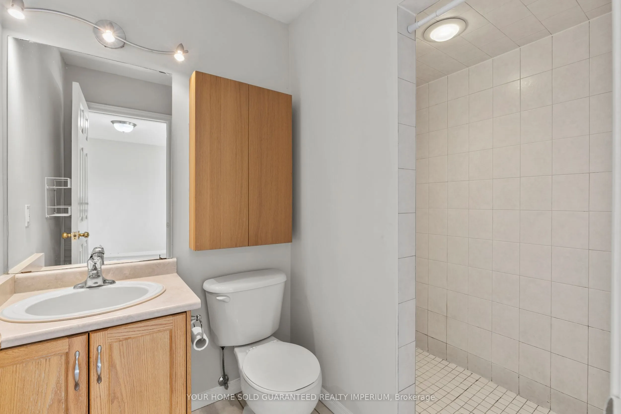 996 Rymal Road E, #14
