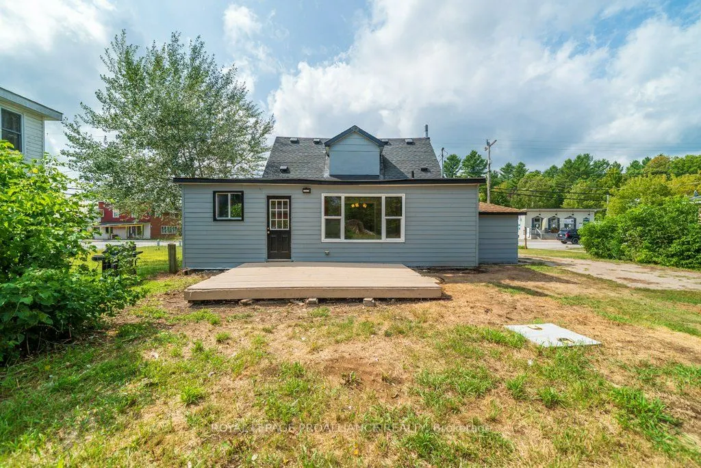 12275 Highway 41