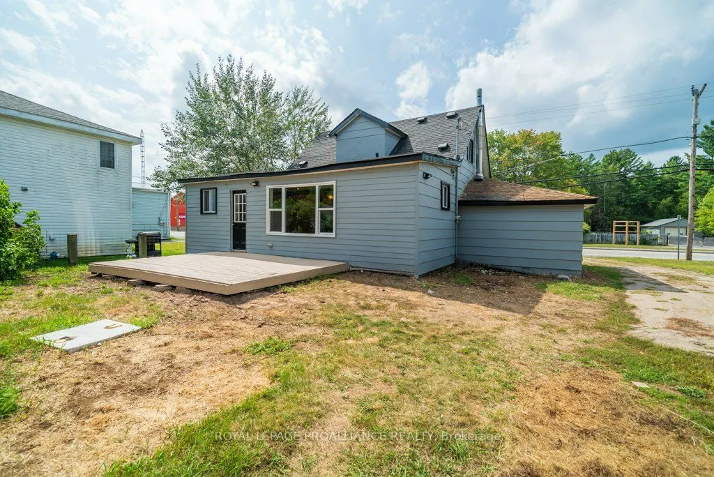 12275 Highway 41