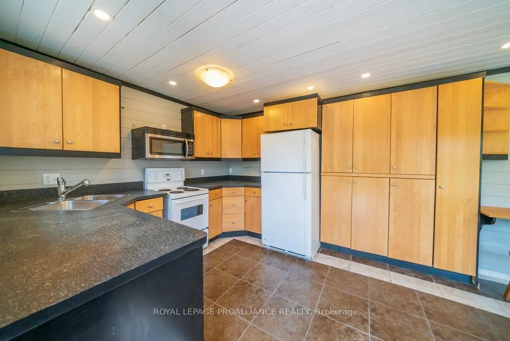 12275 Highway 41