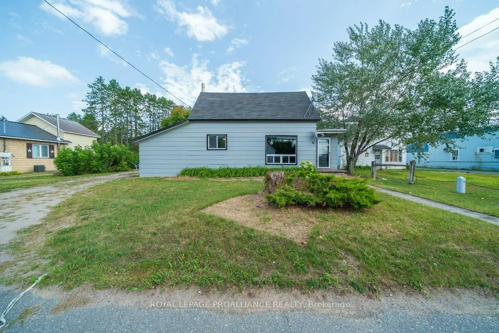 12275 Highway 41