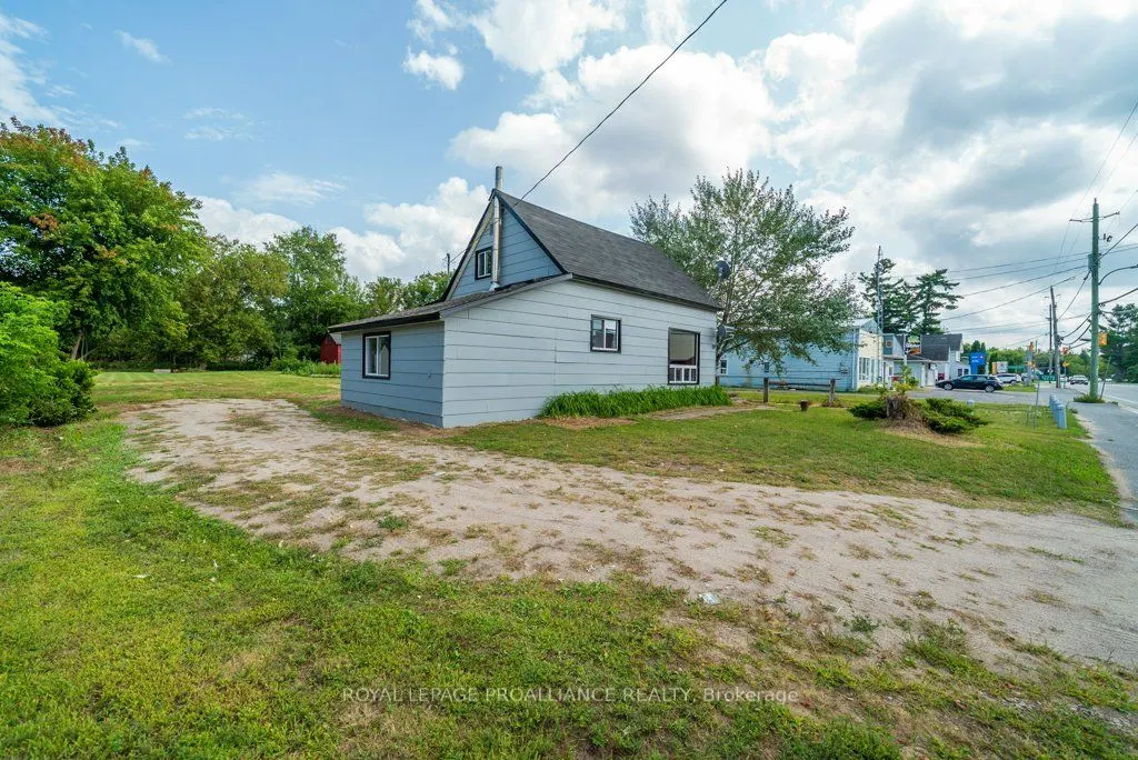 12275 Highway 41