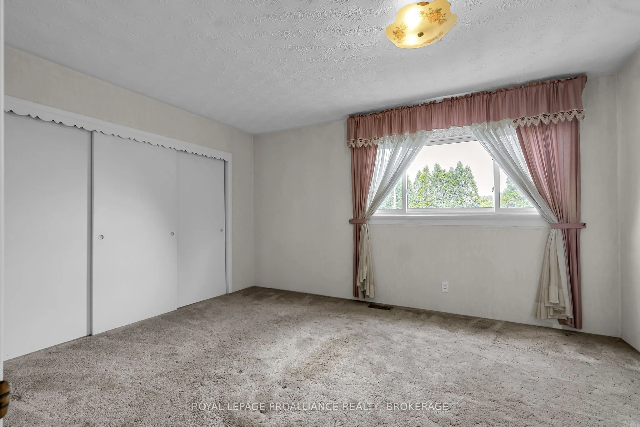 224 Danis Avenue