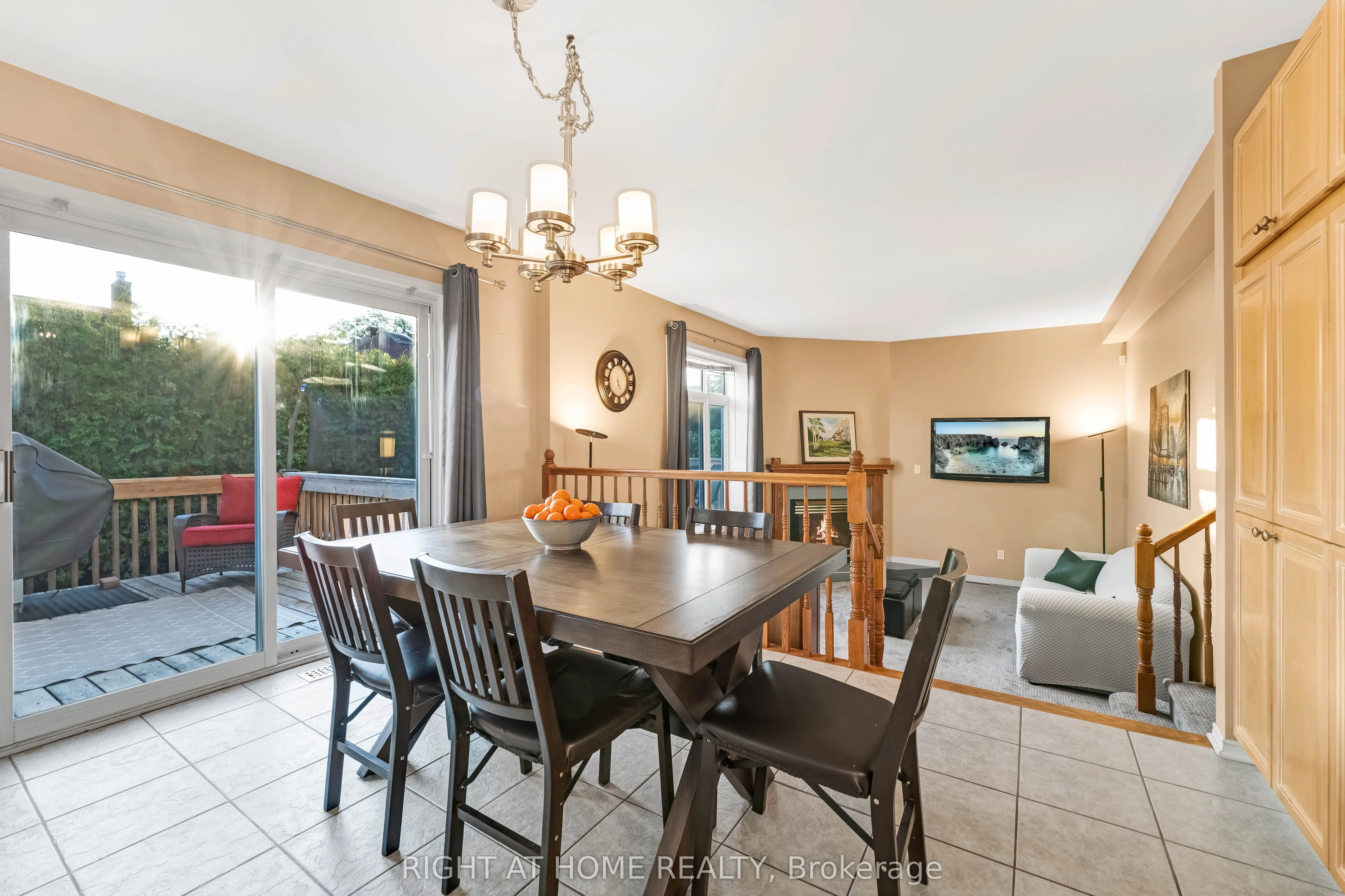 6196 Ravine Way