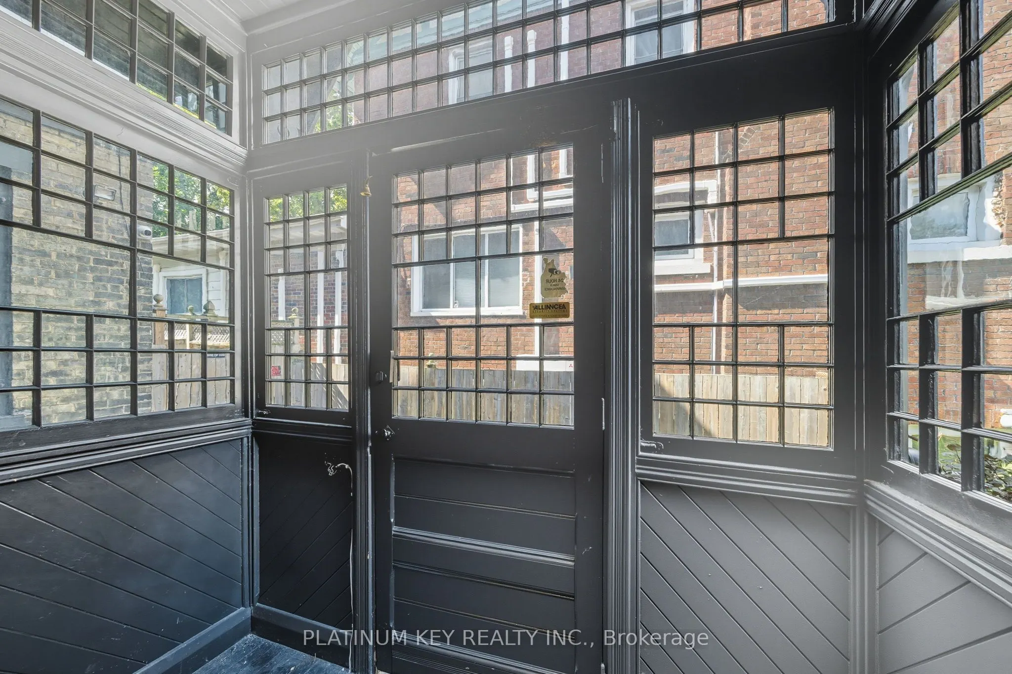 603 Queens Avenue