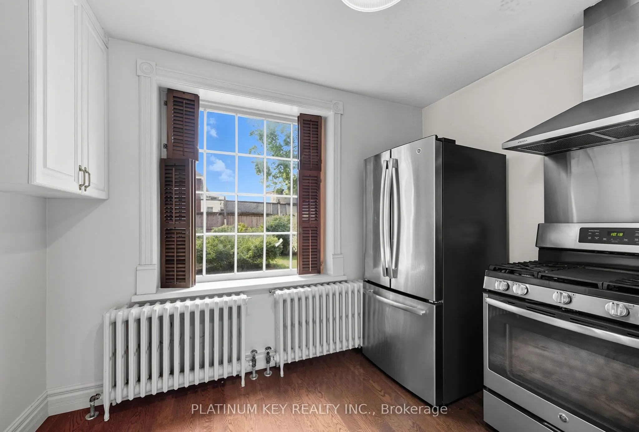 603 Queens Avenue
